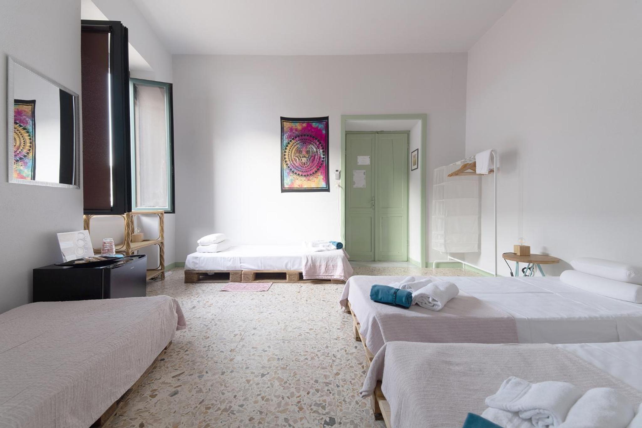 Quadruple Room With Private External Bathroom