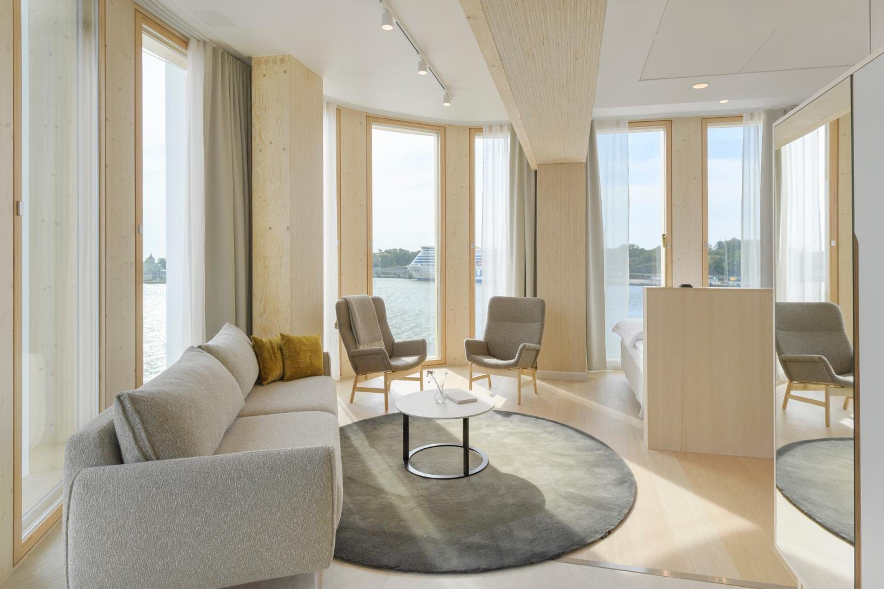 Junior Suite - Photo 1