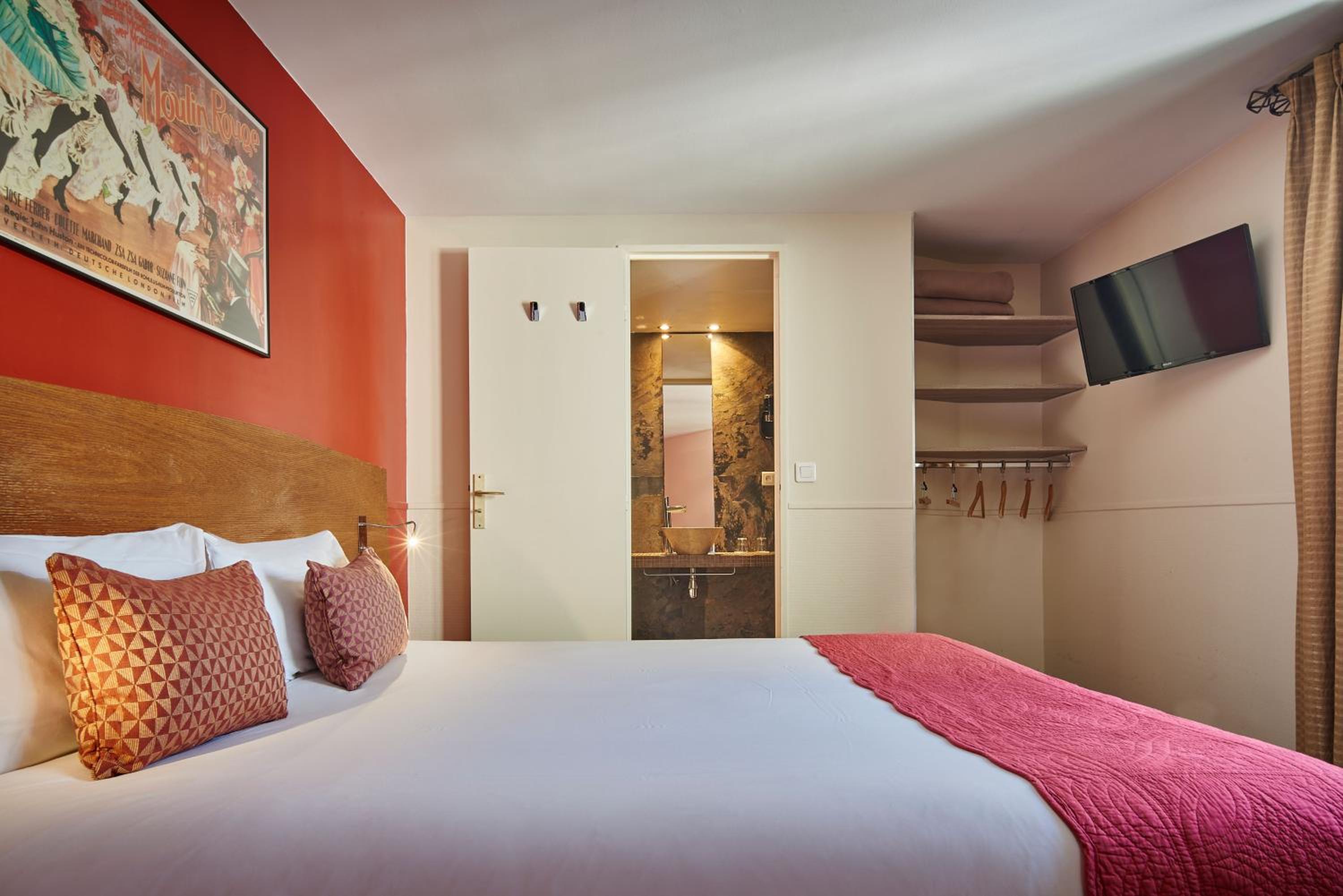 Classic Double Room