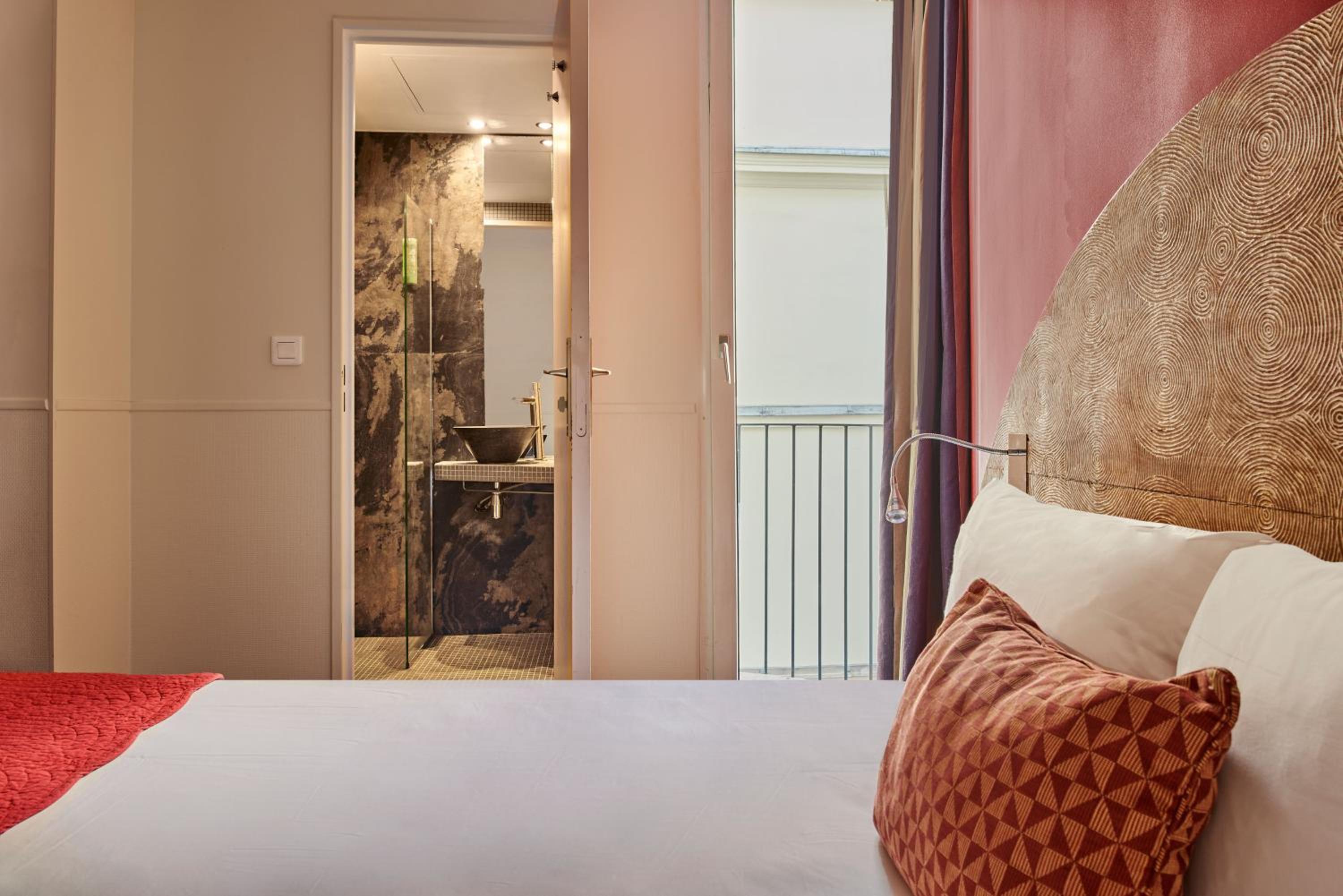 Classic Single Room