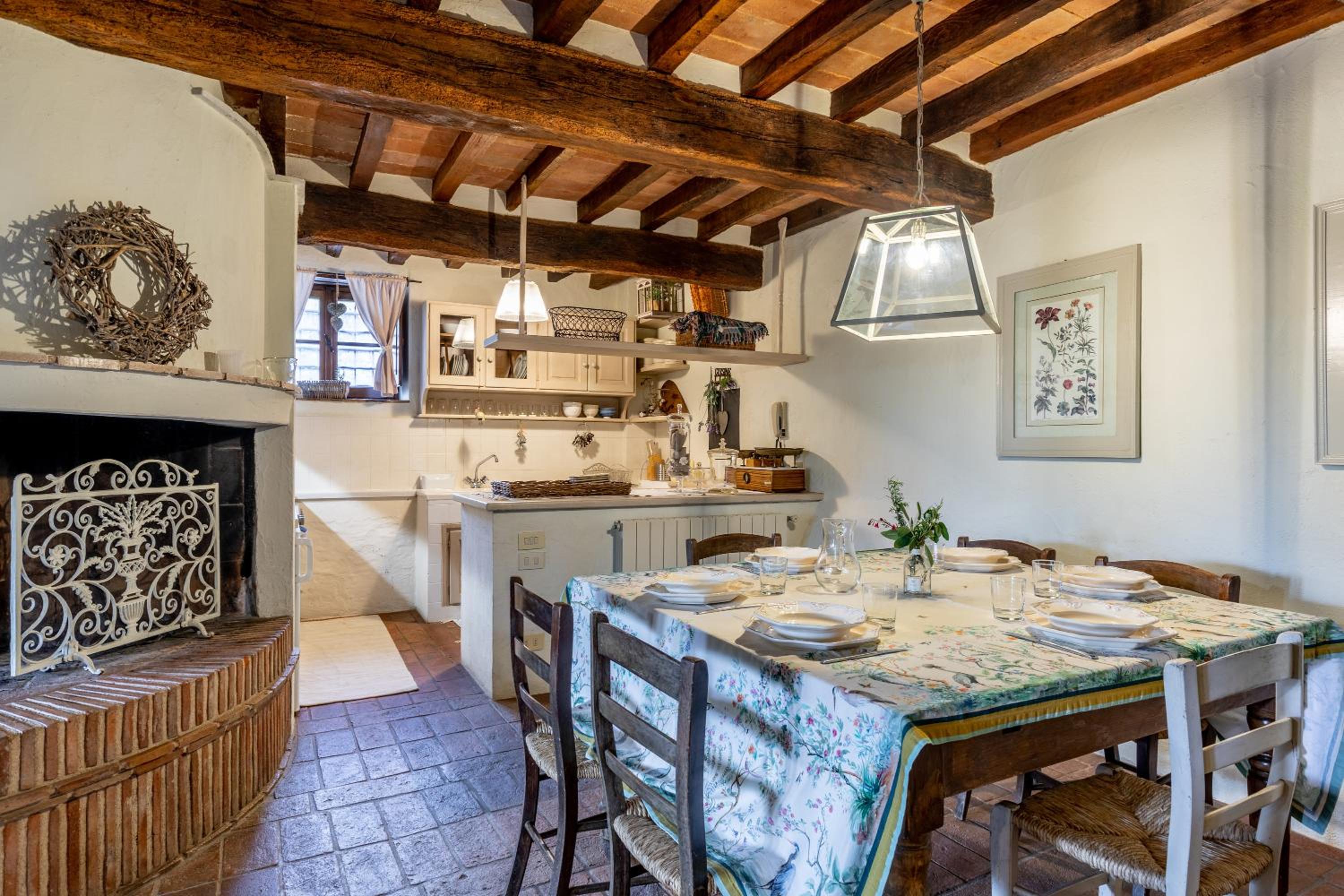 Three-Bedroom House photo 2