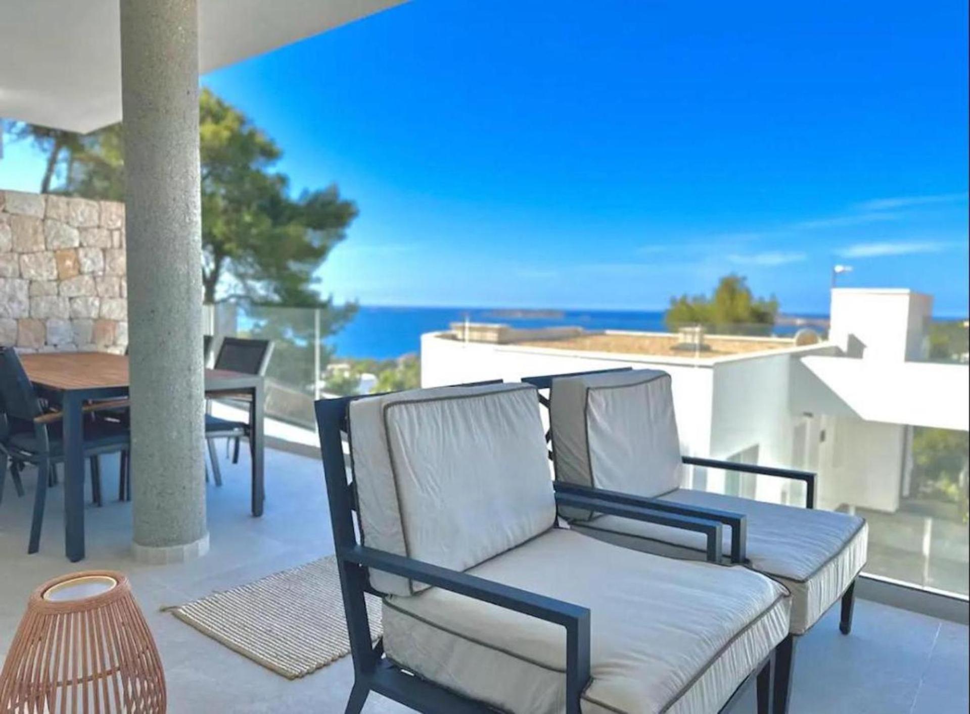 Master Two Bedroom Suite With Private Terrace, Sea View And Shared Pool photo 3