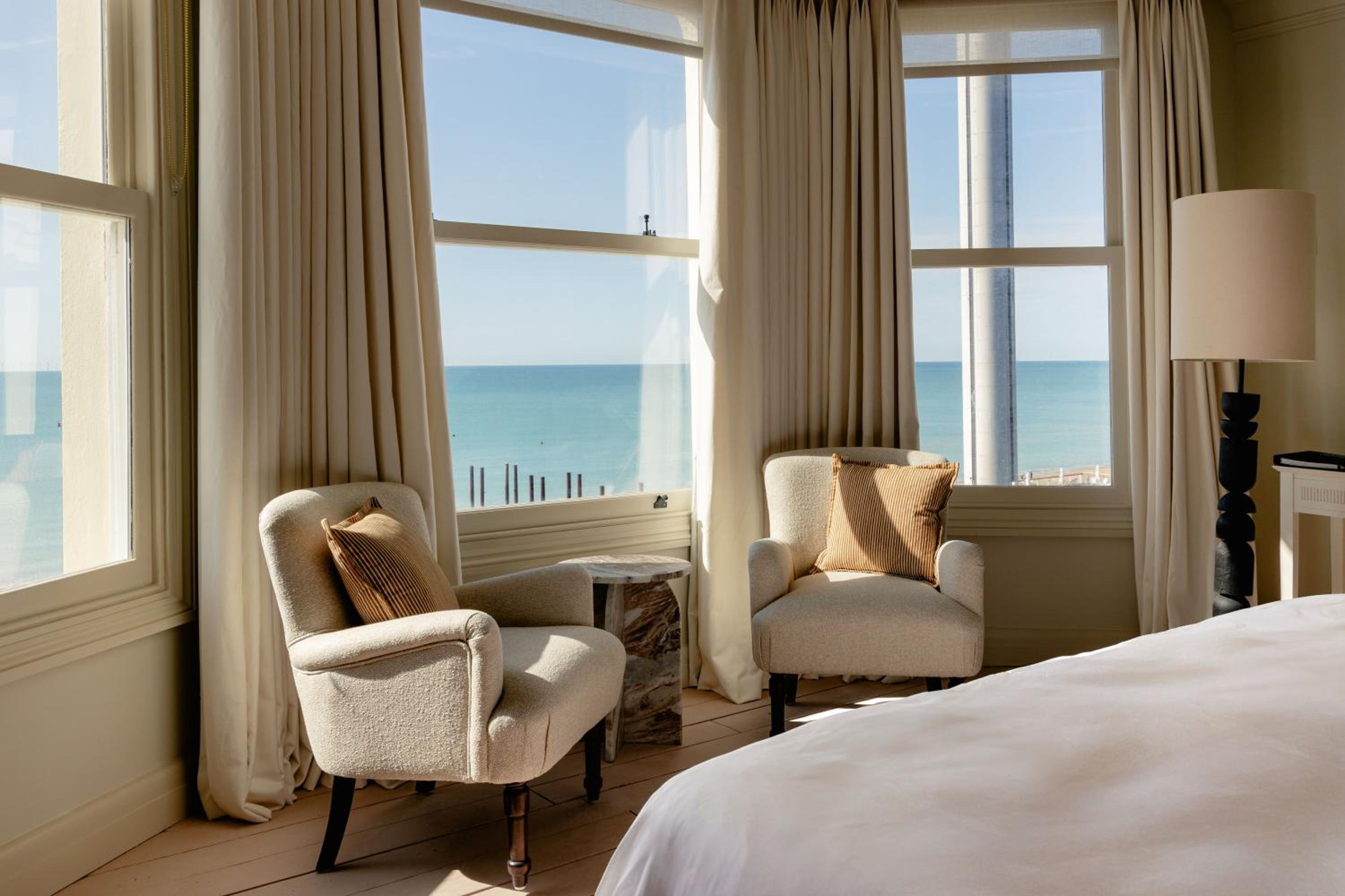 Deluxe Double Room with Sea View - Photo 3
