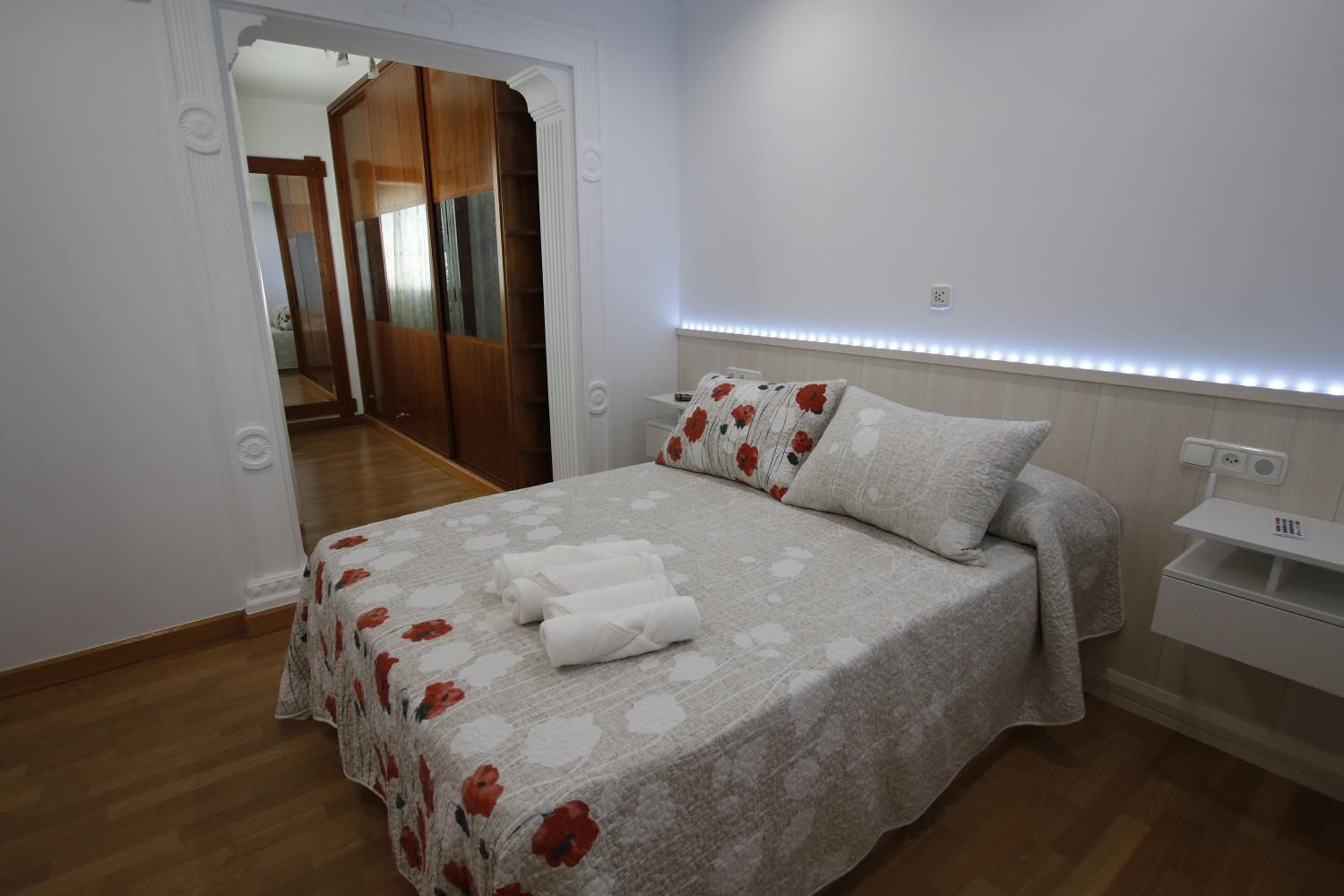 Apartamento de Cuatro Habitaciones