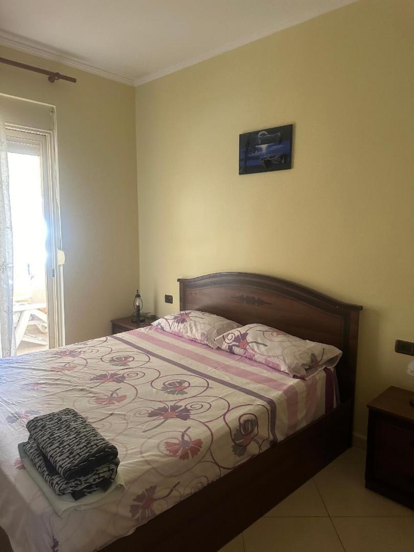 One-Bedroom Apartment with Balcony