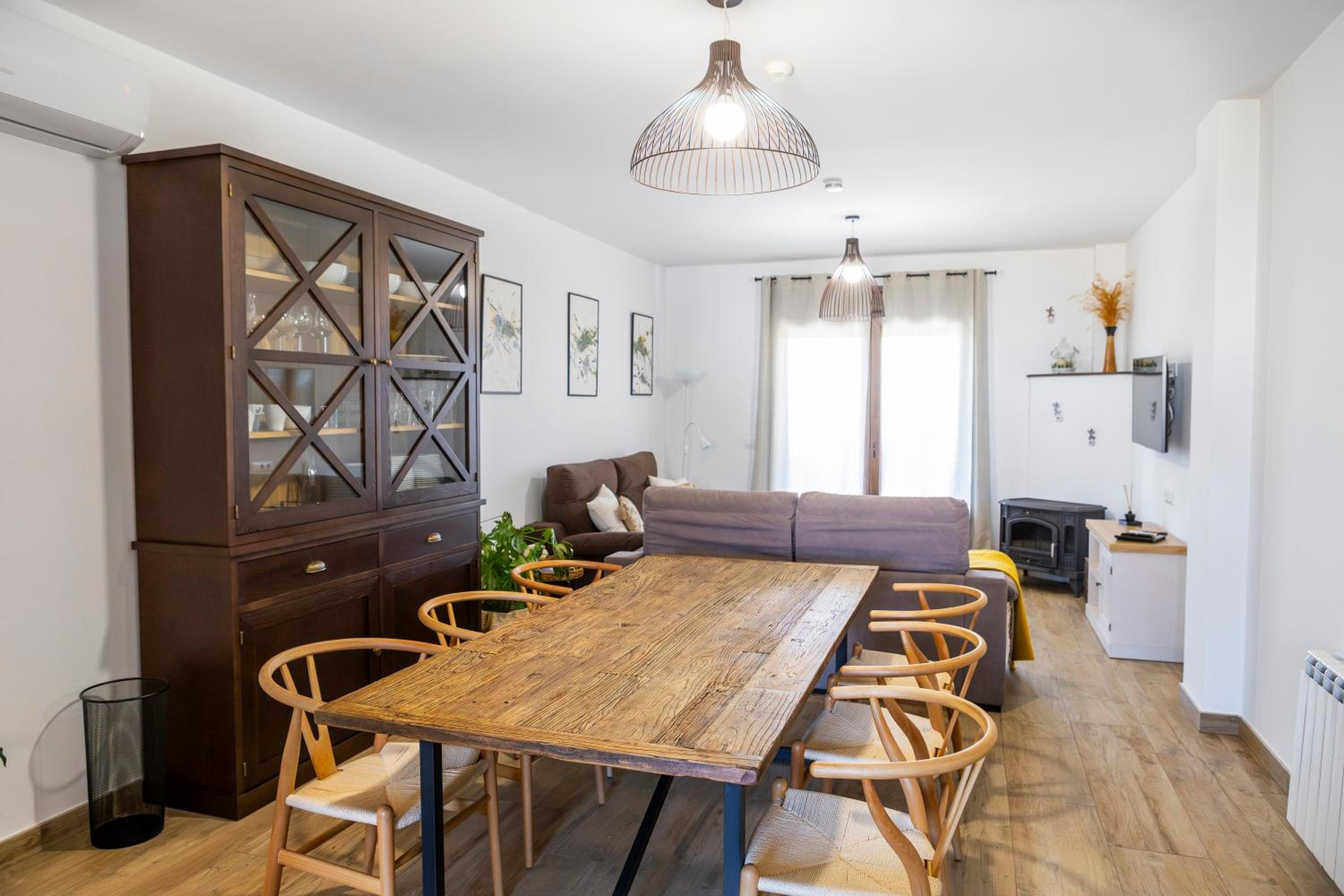 Two-Bedroom Apartment - Photo 10