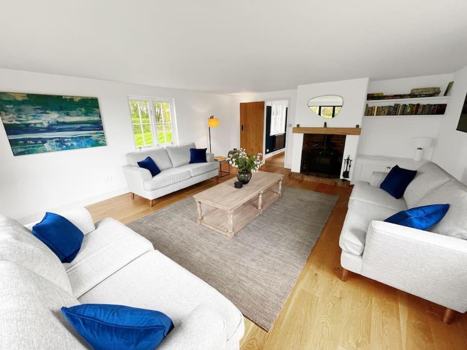 Four-Bedroom House photo 1