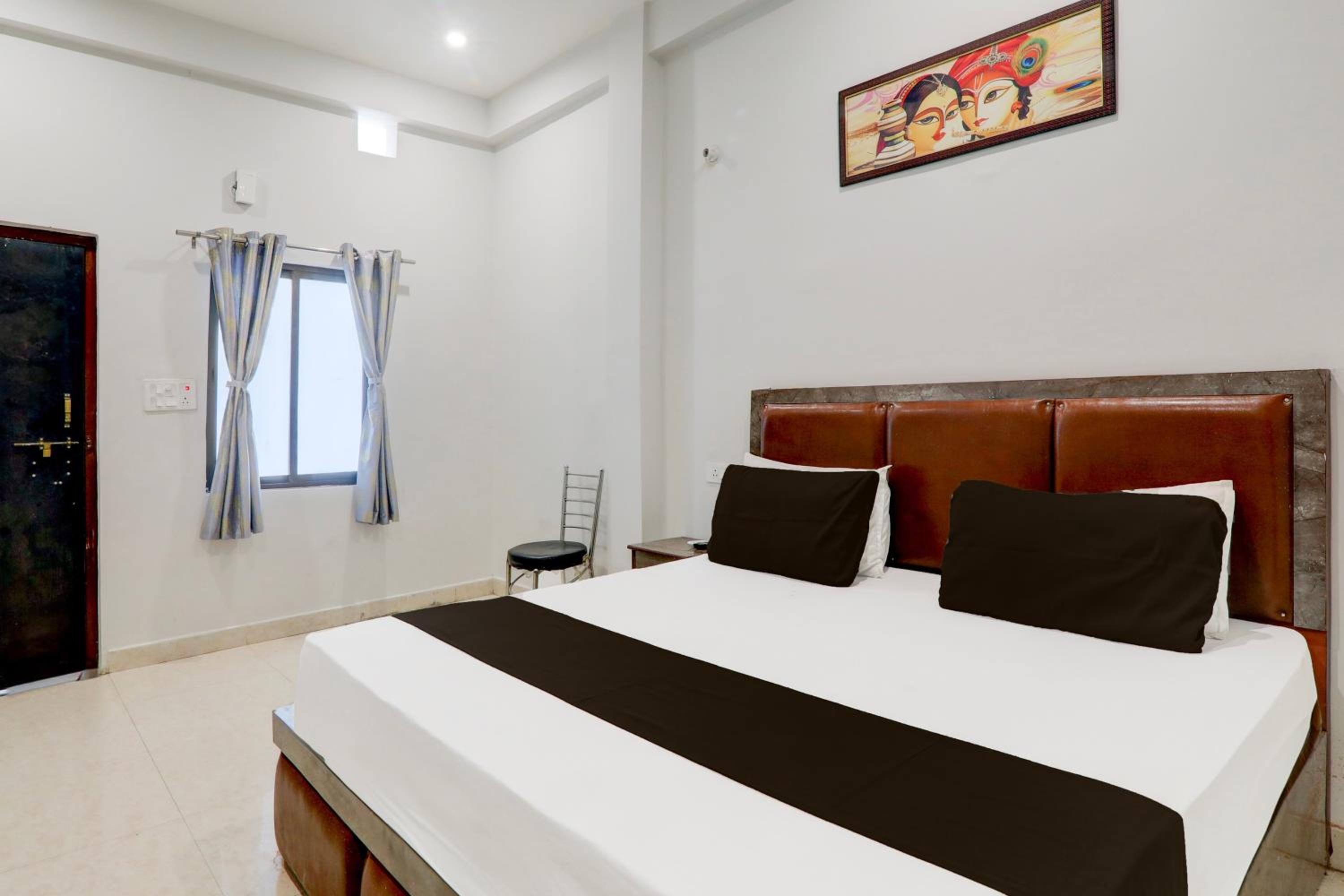 Deluxe Triple Room photo 3