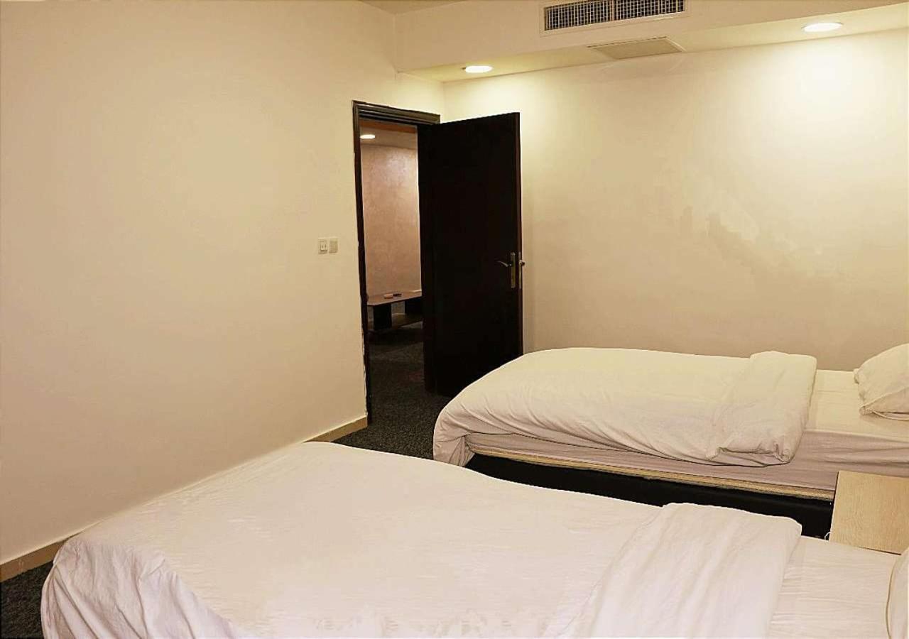 Three-Bedroom Apartment - Photo 17