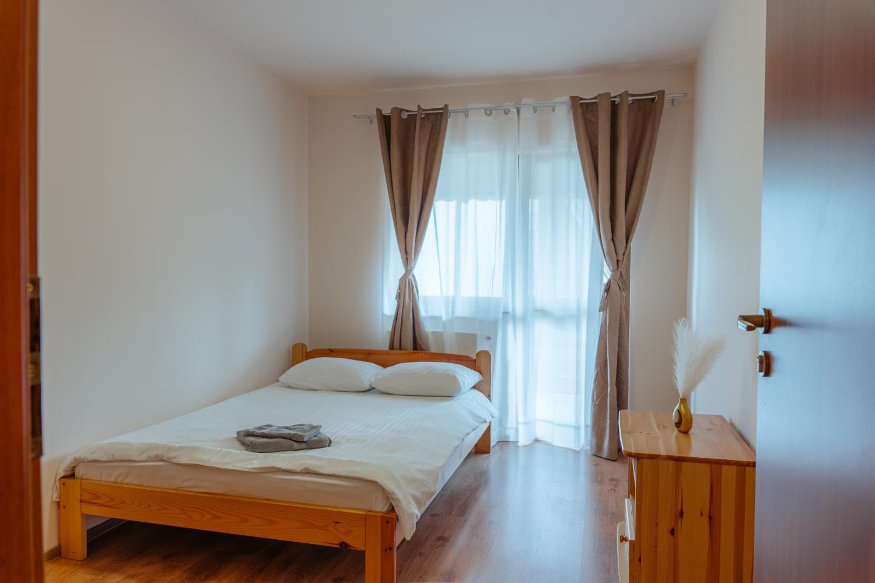Standard Double Room with Shared Bathroom photo 1