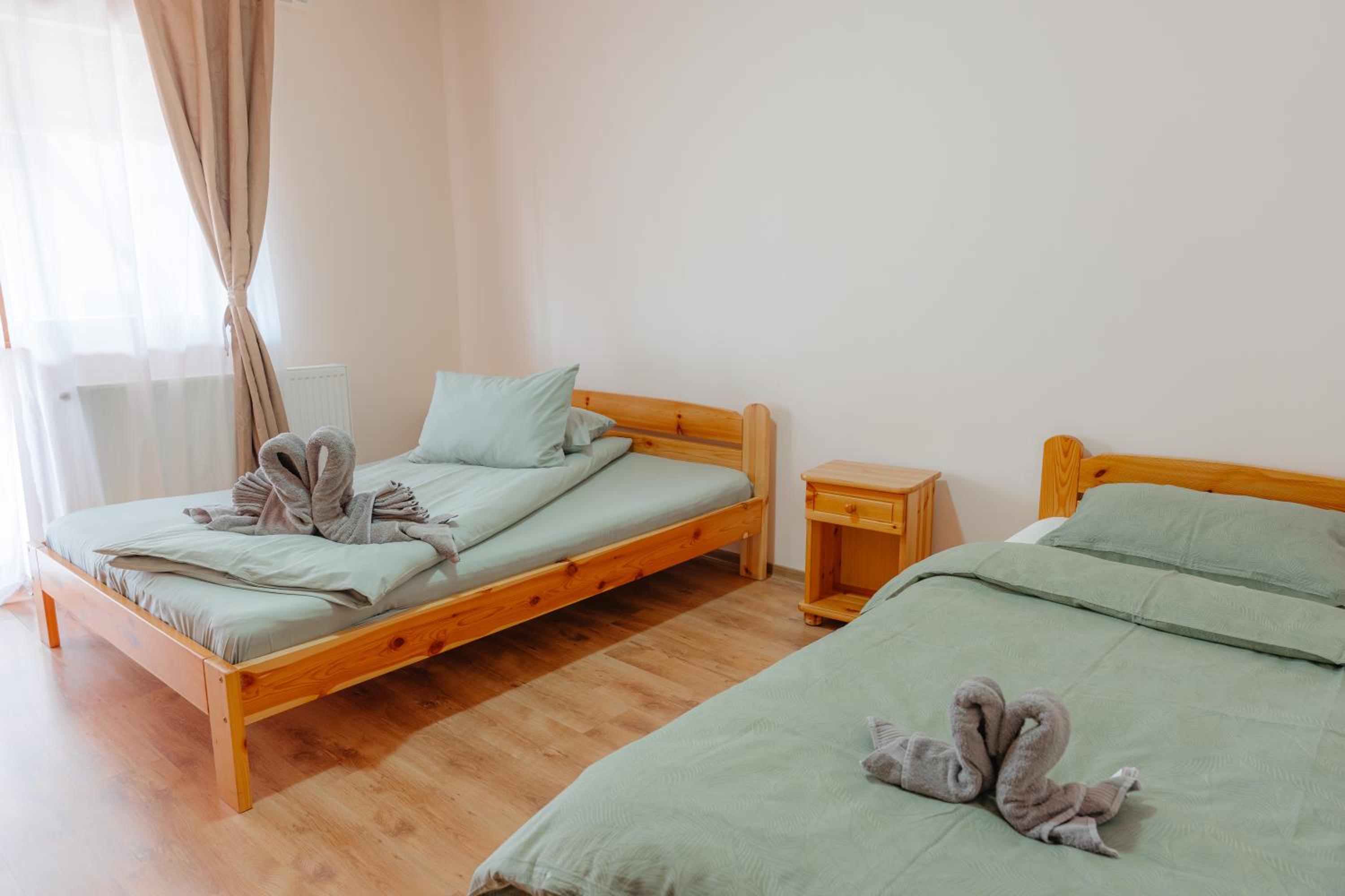 Triple Room with Bathroom photo 3