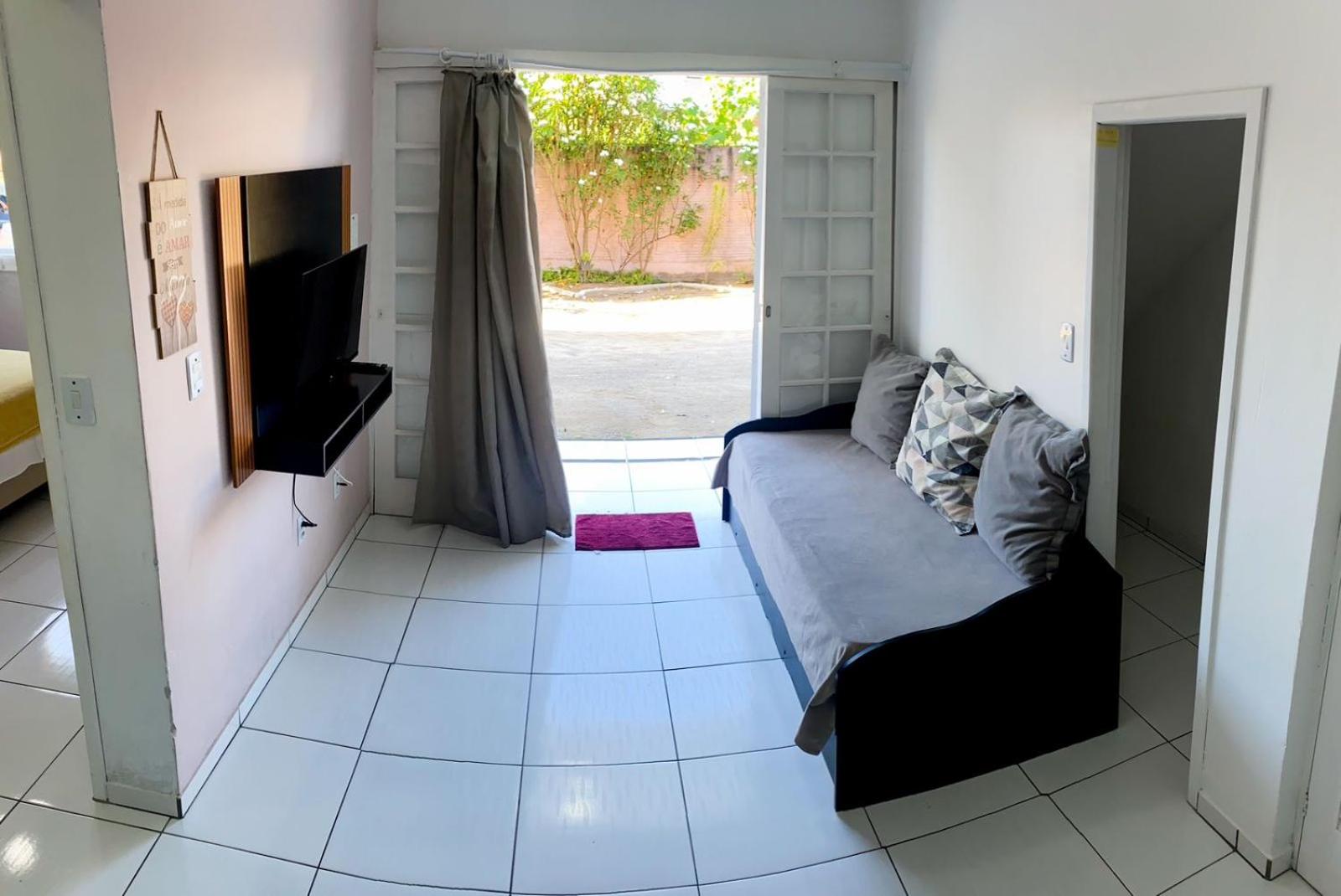 Apartment - Ground Floor - Photo 2