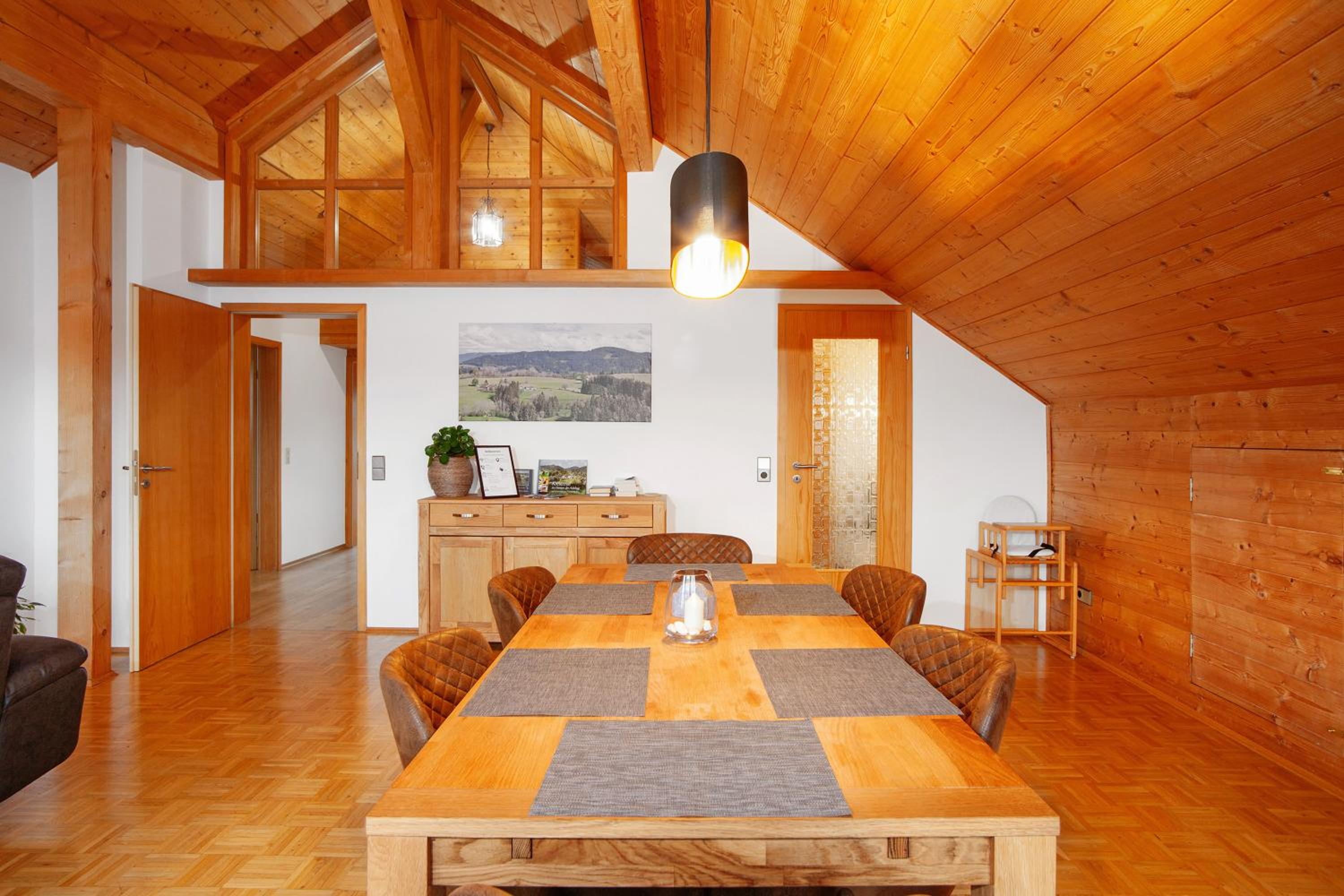 Three-Bedroom Premium Apartment with Balcony photo 2