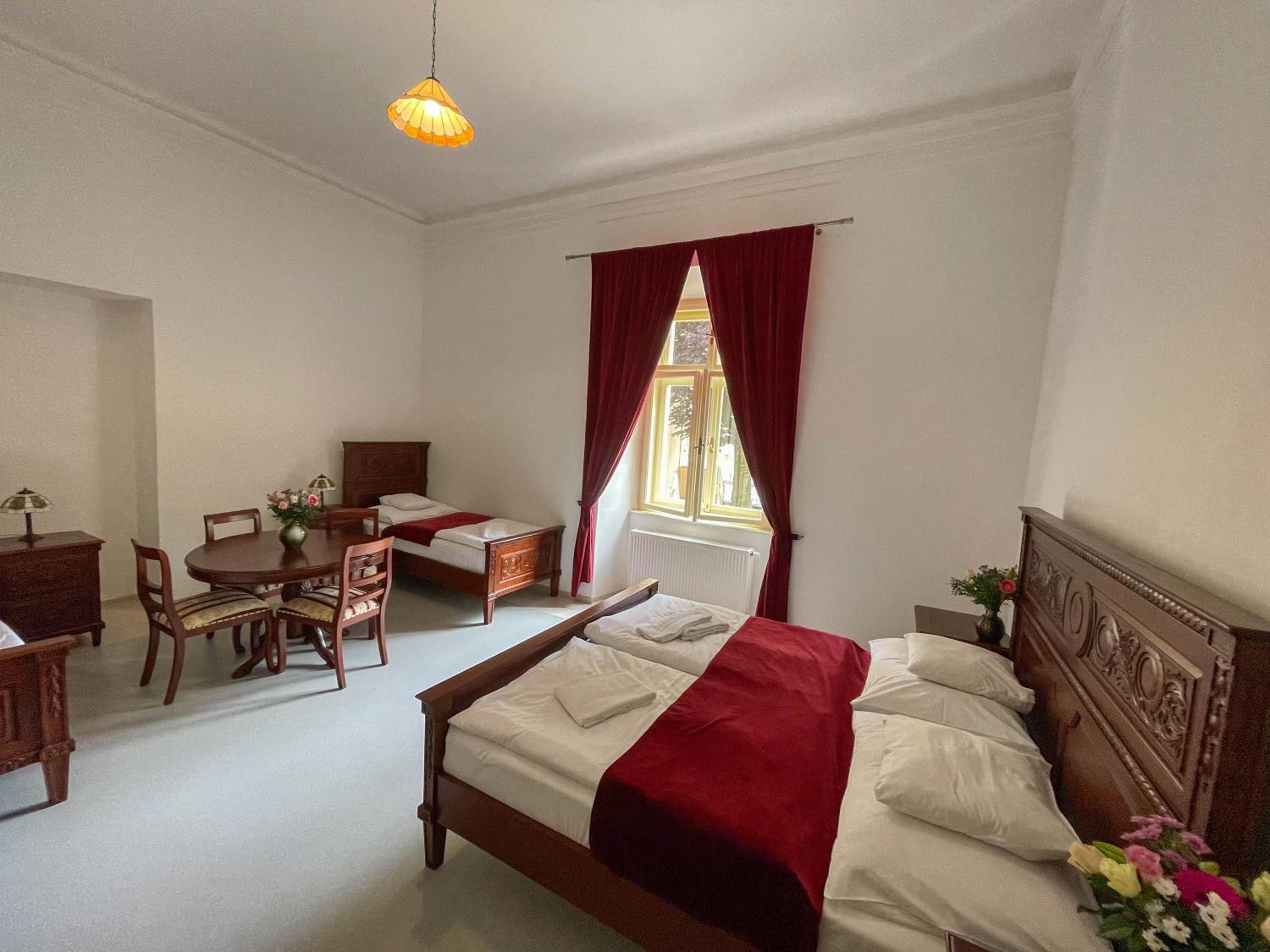 Superior Quadruple Room photo 3