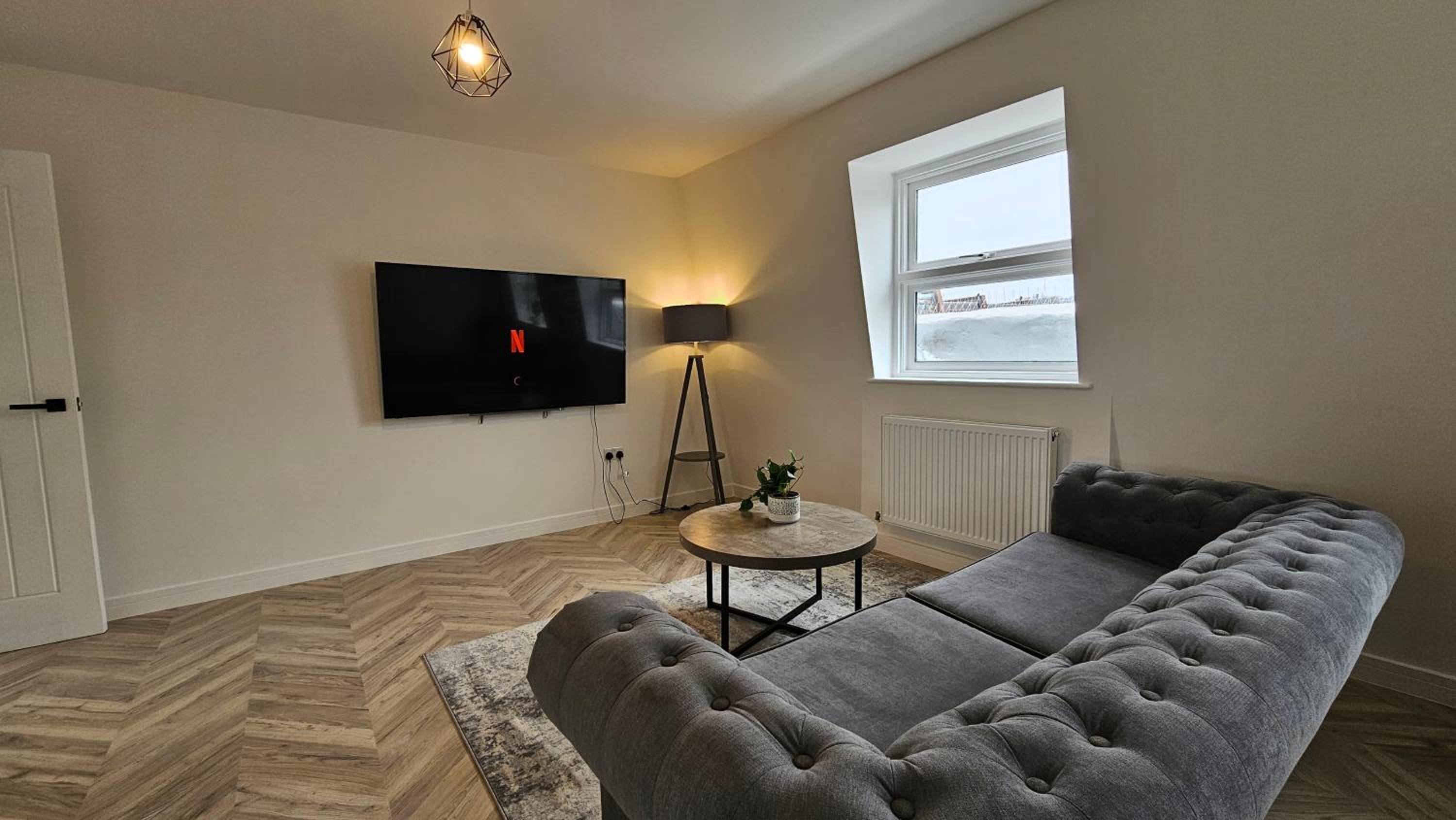 One-Bedroom Deluxe Apartment photo 3