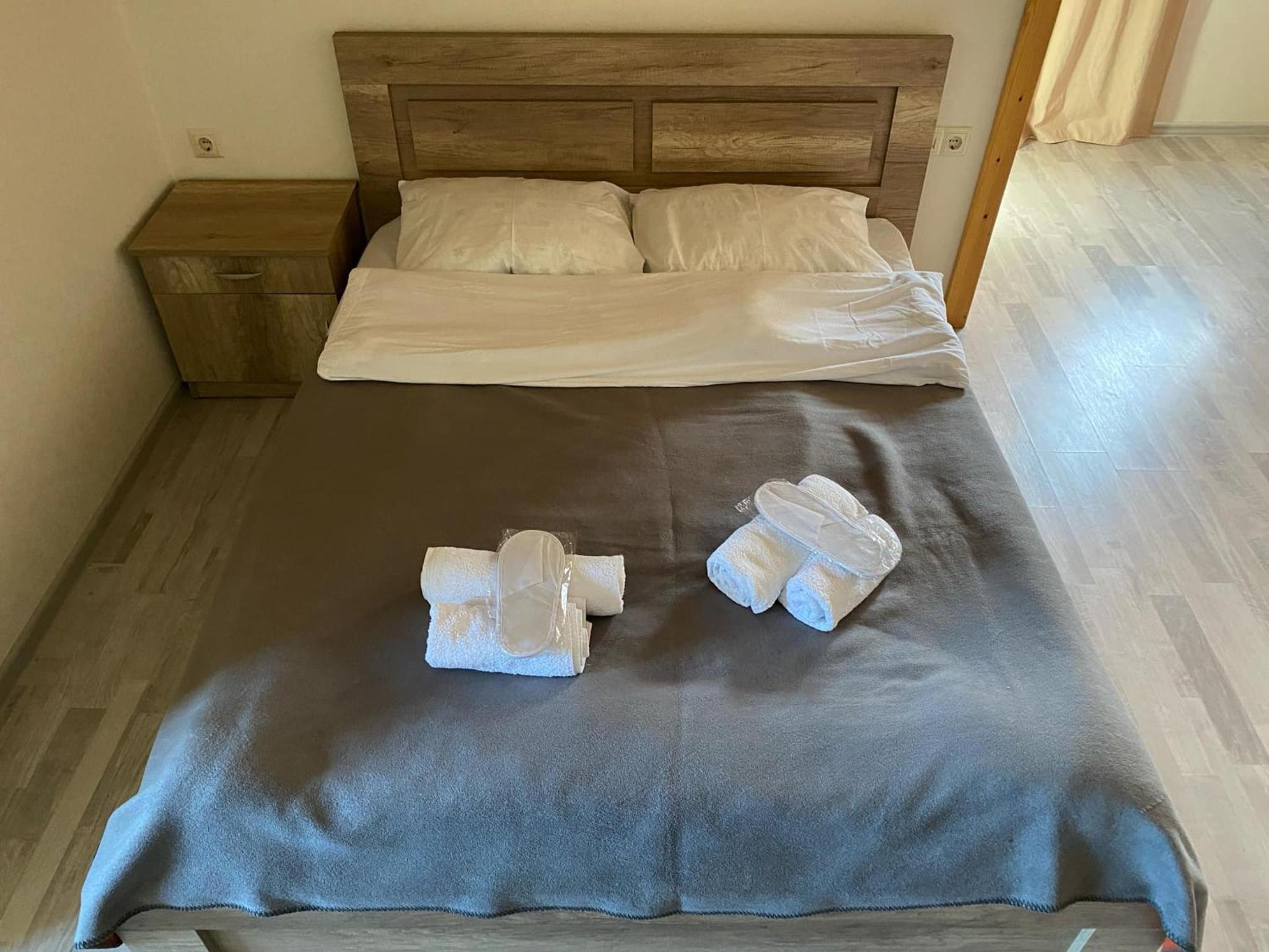 Double Room with Private Bathroom photo 3