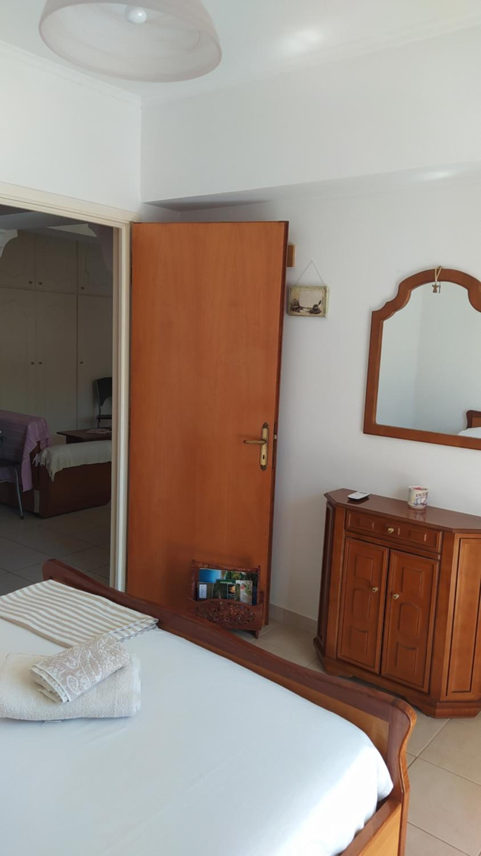 One-Bedroom Apartment - Photo 13