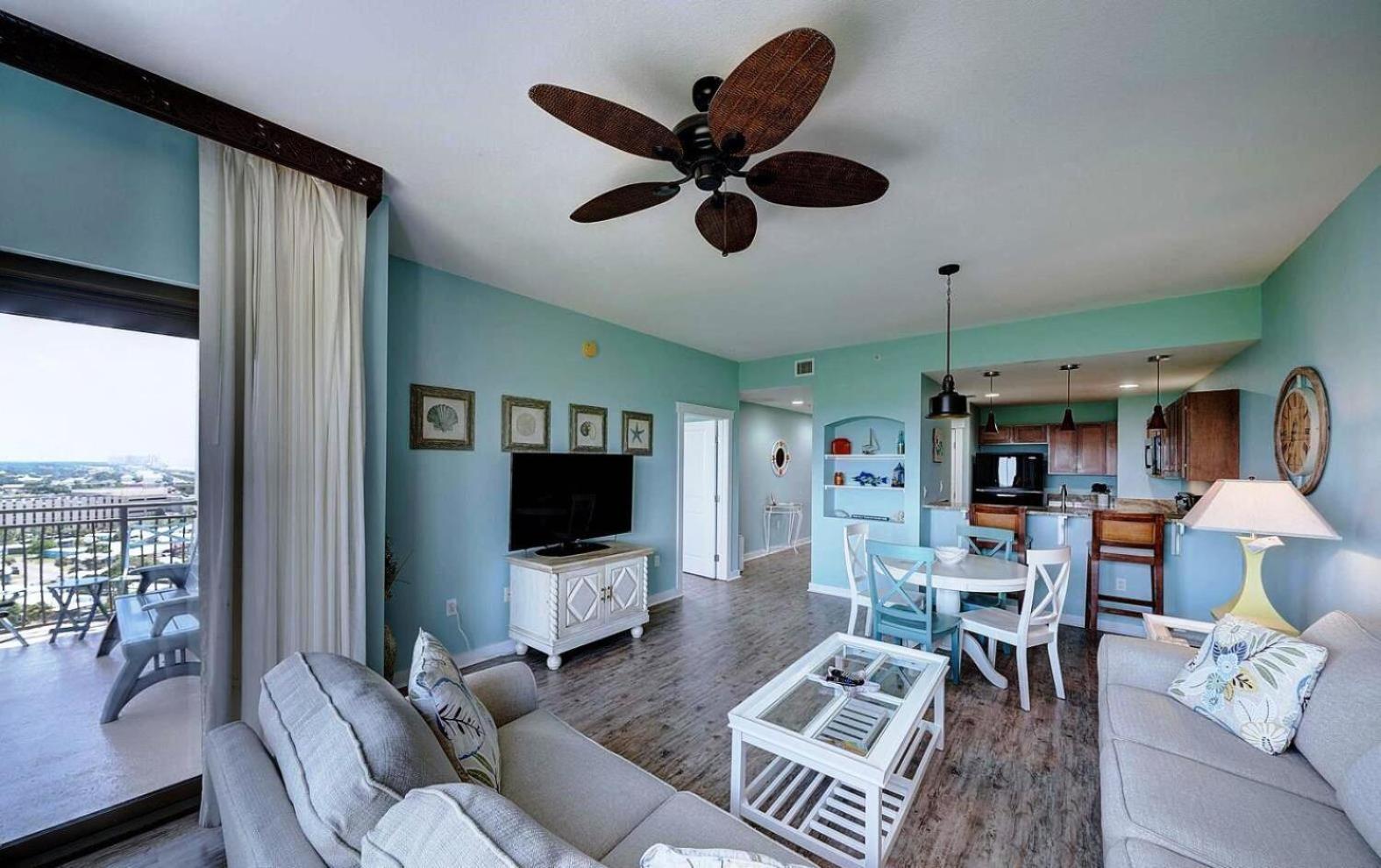 Apartment with Sea View photo 1