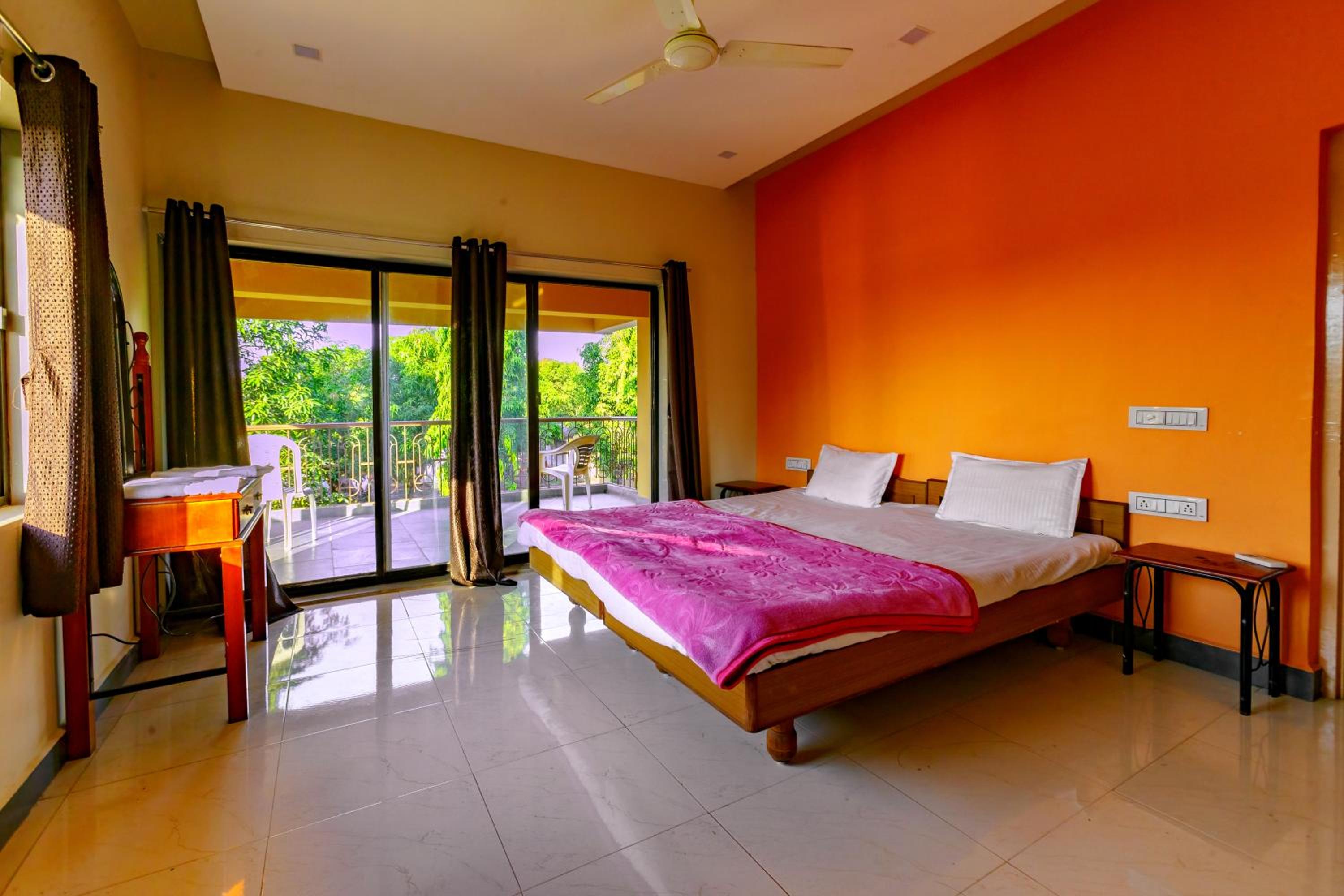 King Room with Balcony