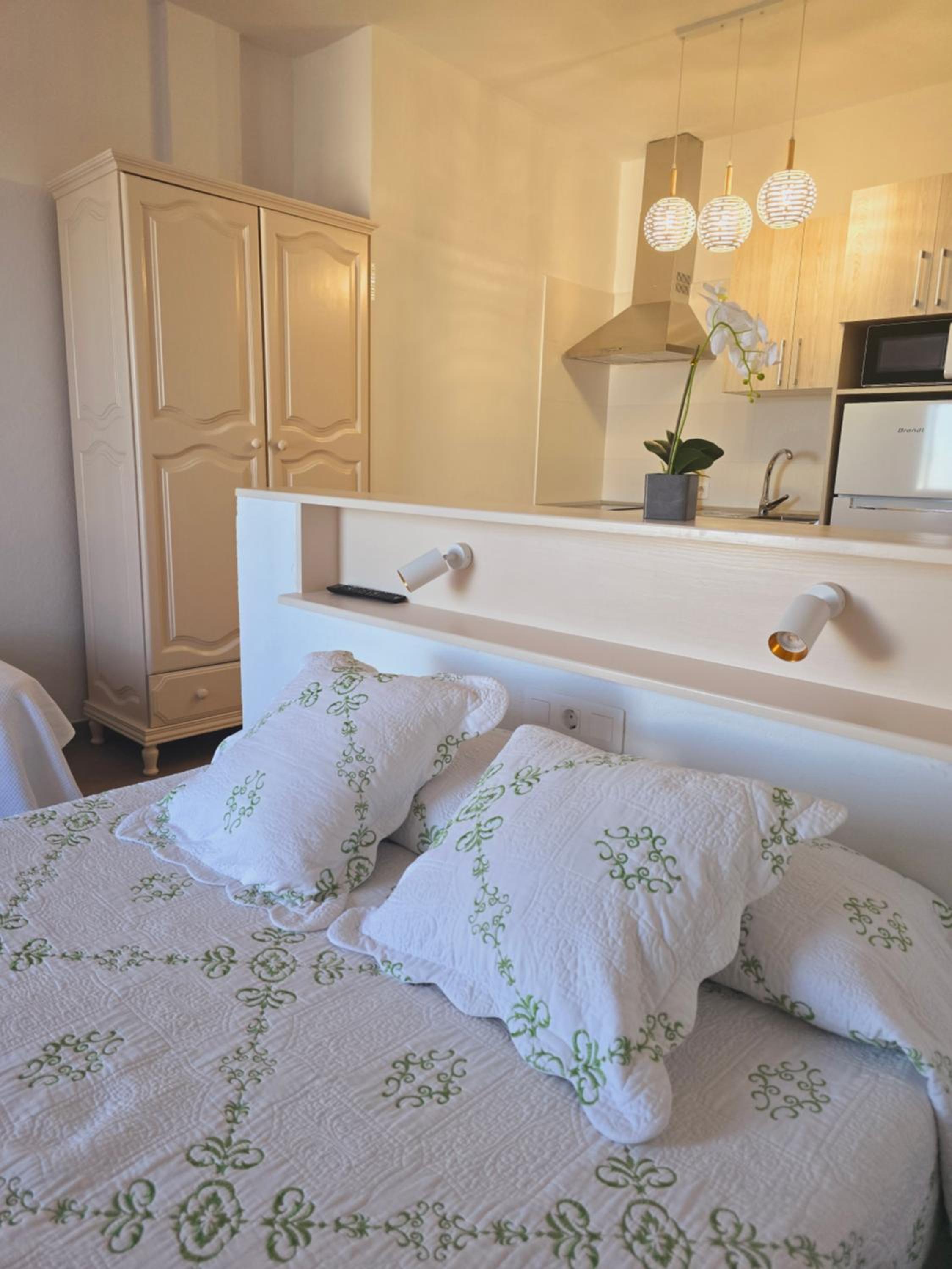Apartamento con Balcón