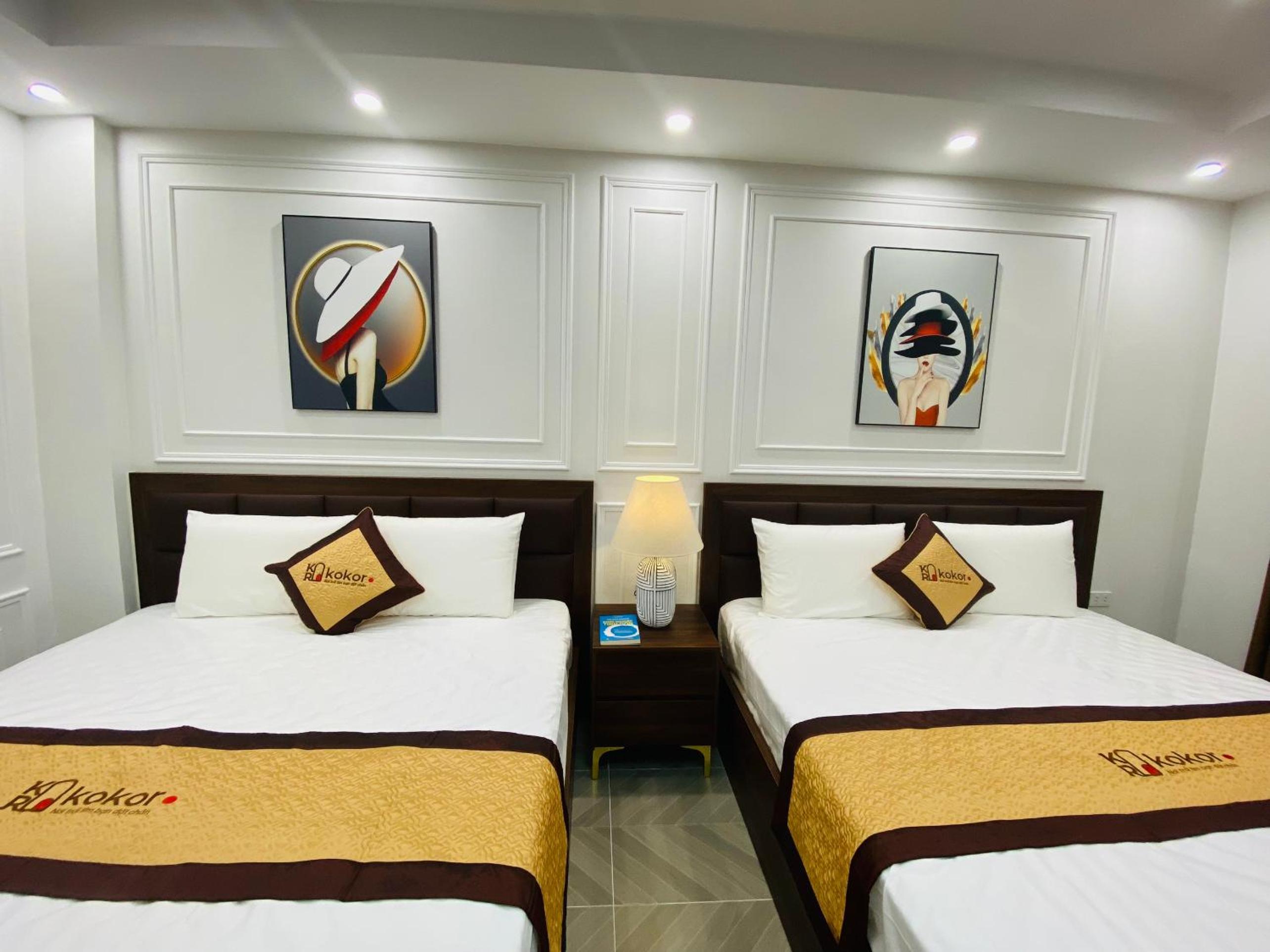 King Room with Balcony photo 2
