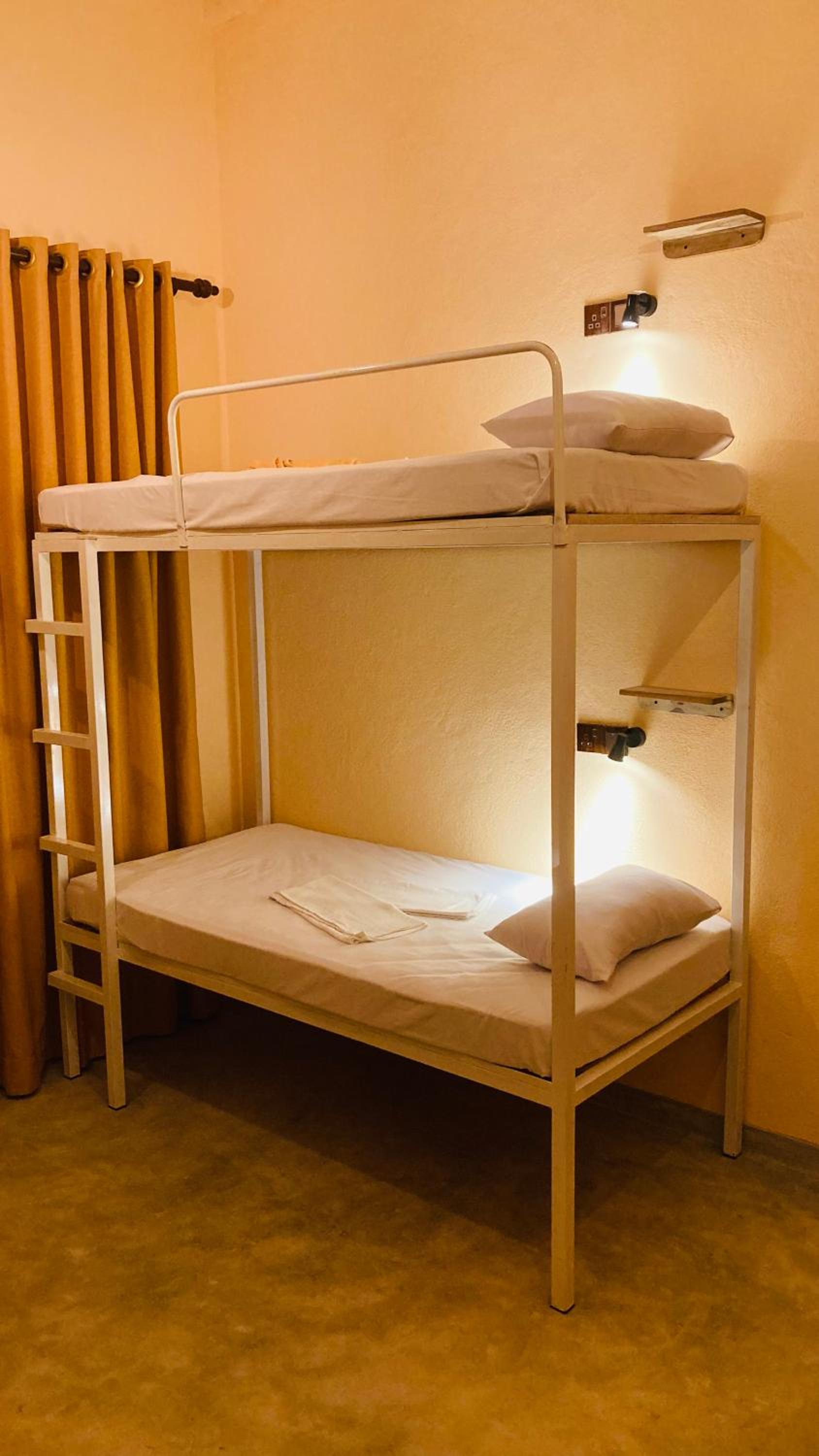 Bed in 4-Bed Mixed Dormitory Room