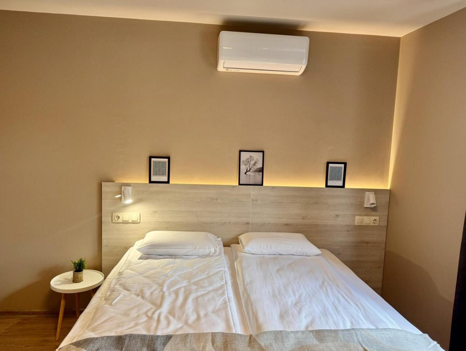 Double Room with Balcony photo 1
