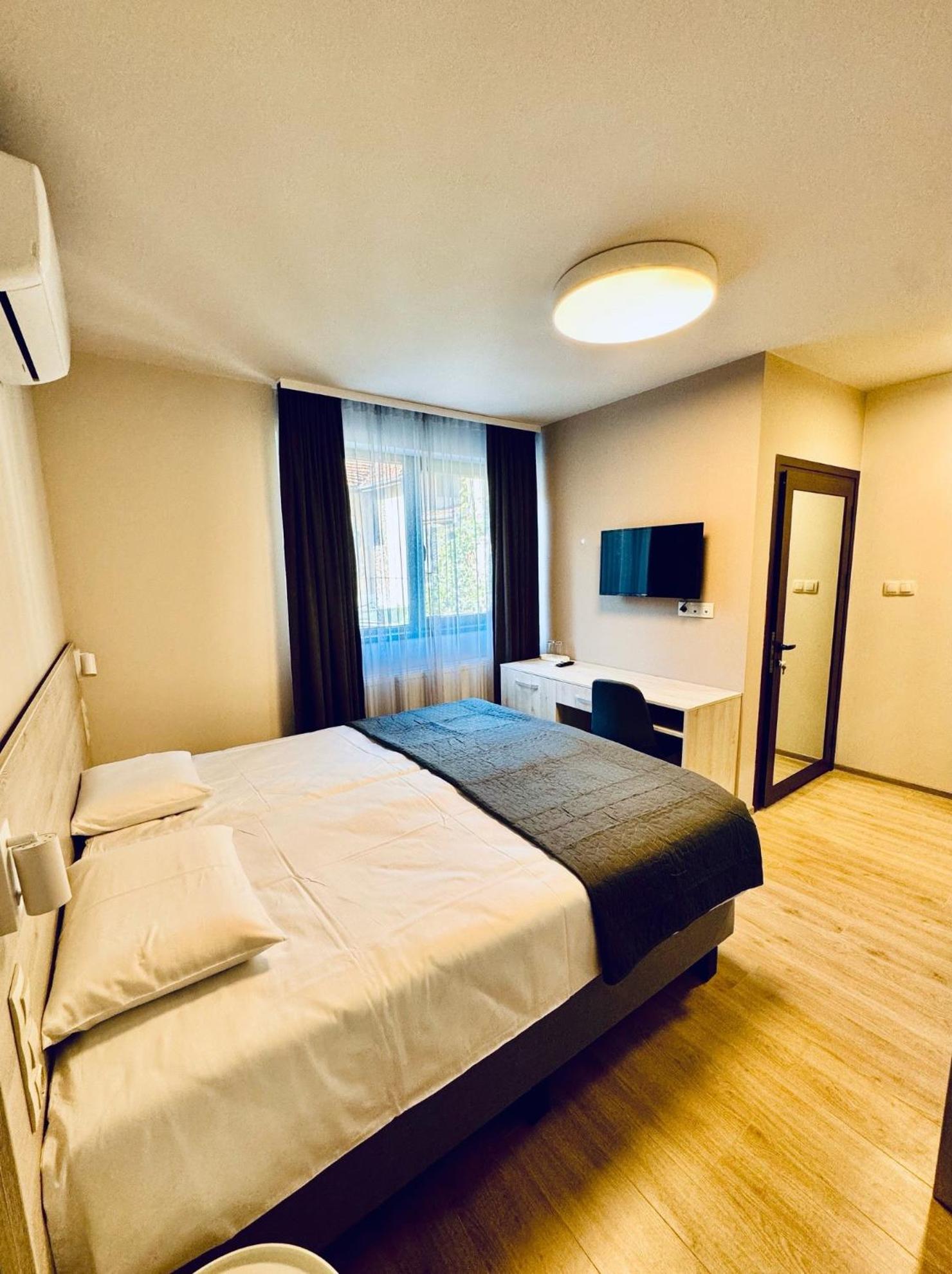 Double Room photo 1