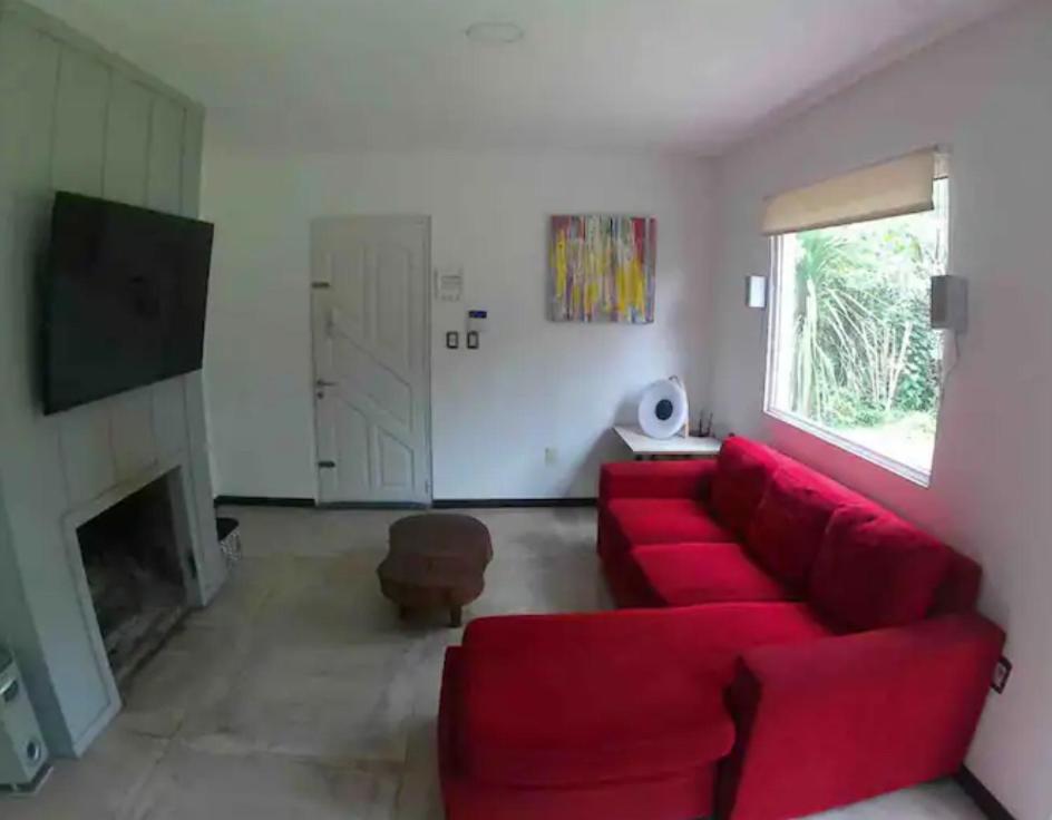 Two-Bedroom House photo 3