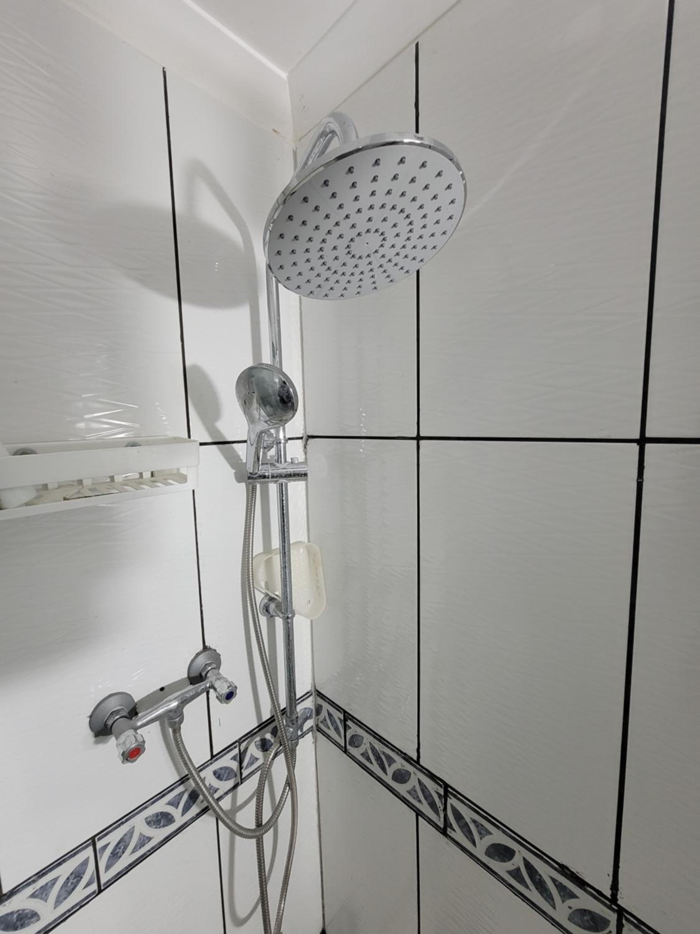 Double Room with Shared Bathroom photo 2