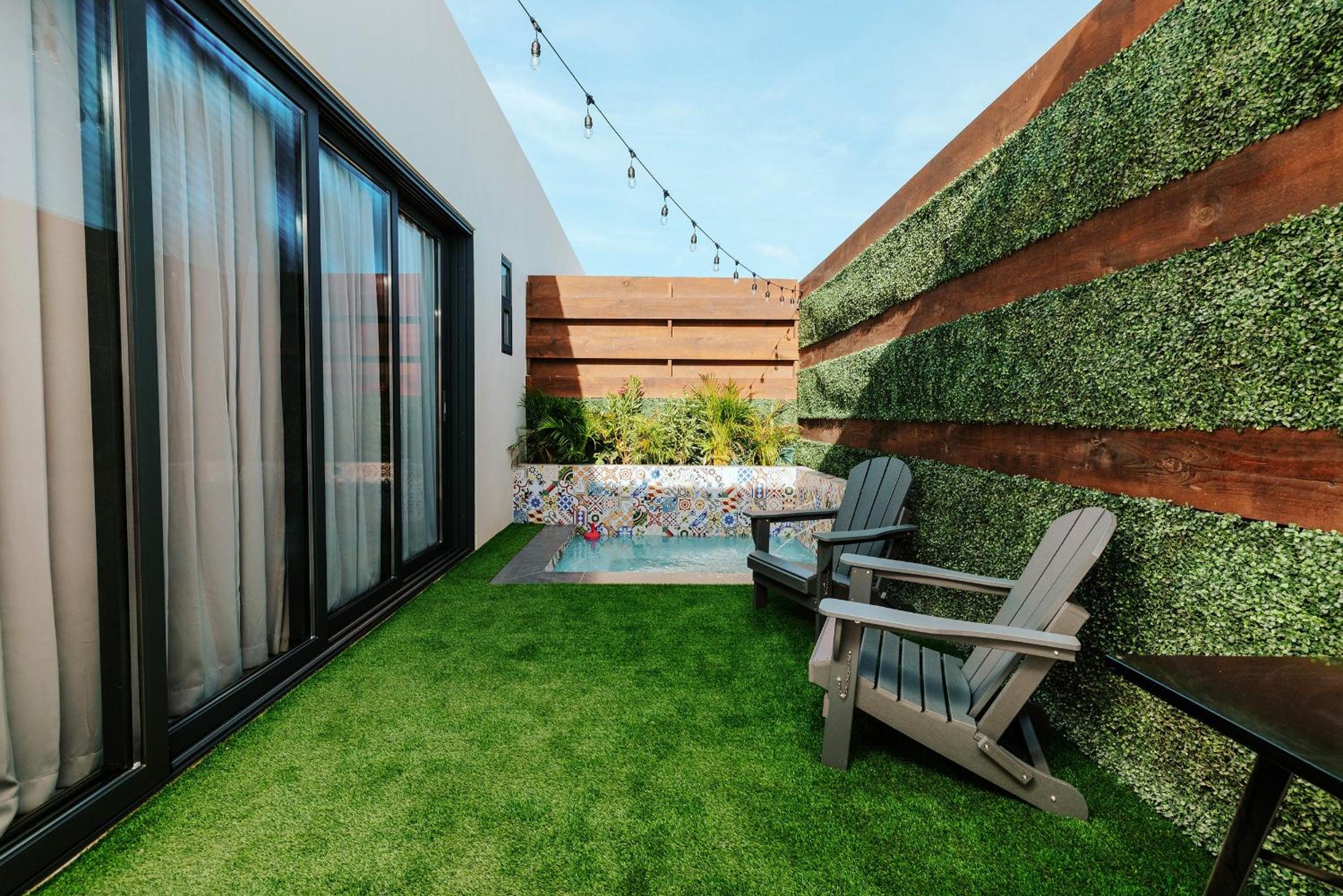 Suite with Private Pool photo 3