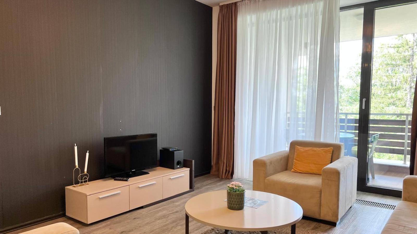 One-Bedroom Apartment - Photo 26