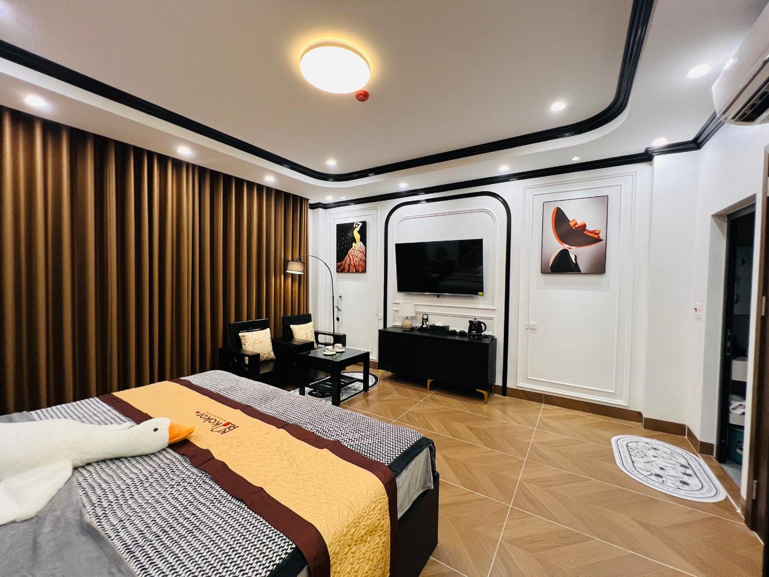 King Room with Mountain View photo 2