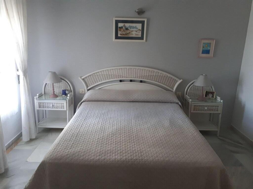 Apartamento de dos habitaciones con vista al mar