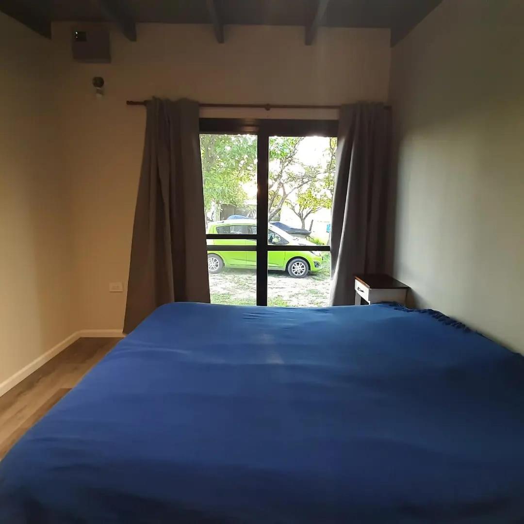 One-Bedroom House photo 1