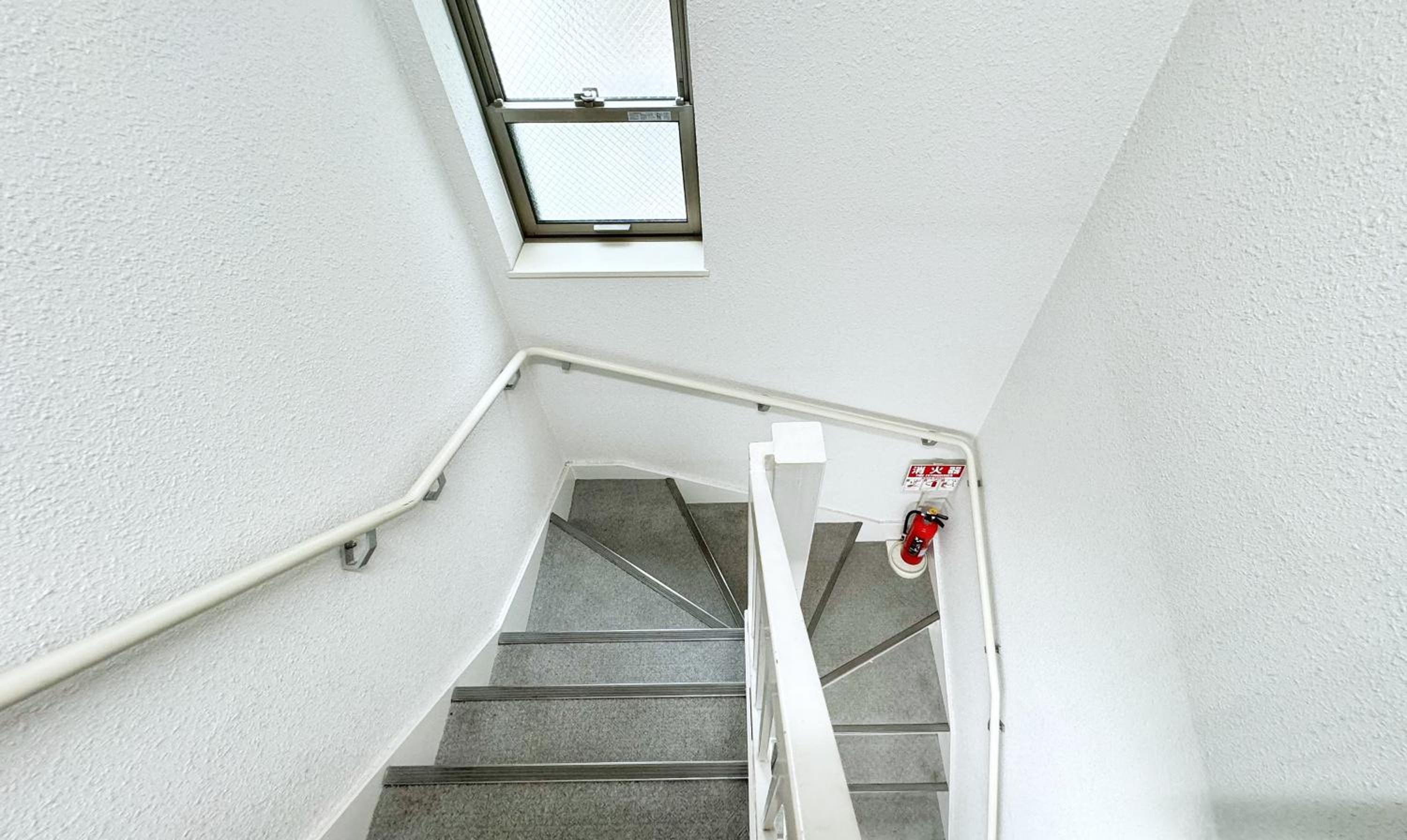 Apartment photo 2