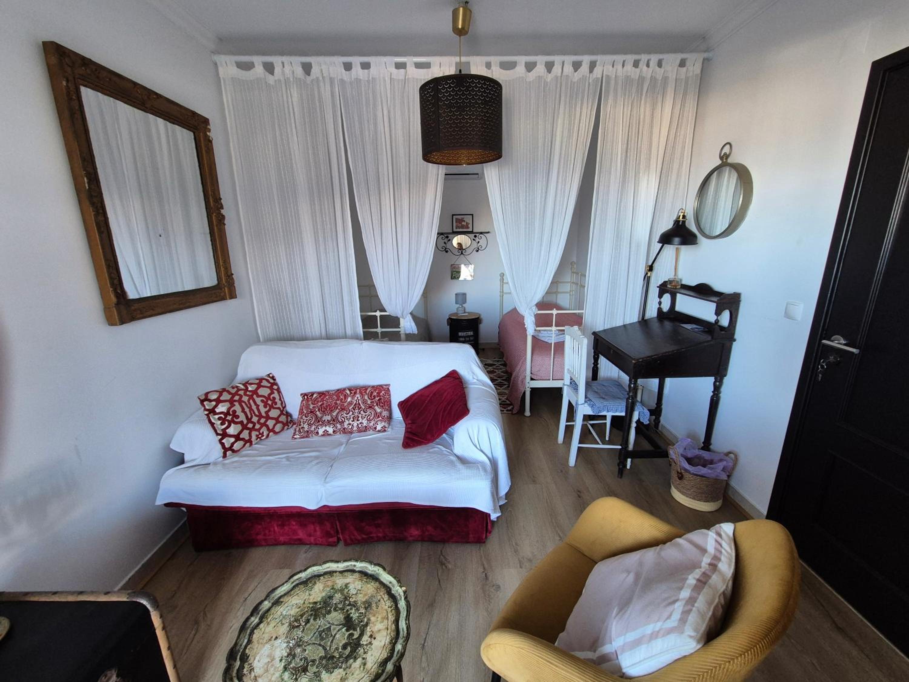 Twin Room with Sea View photo 2