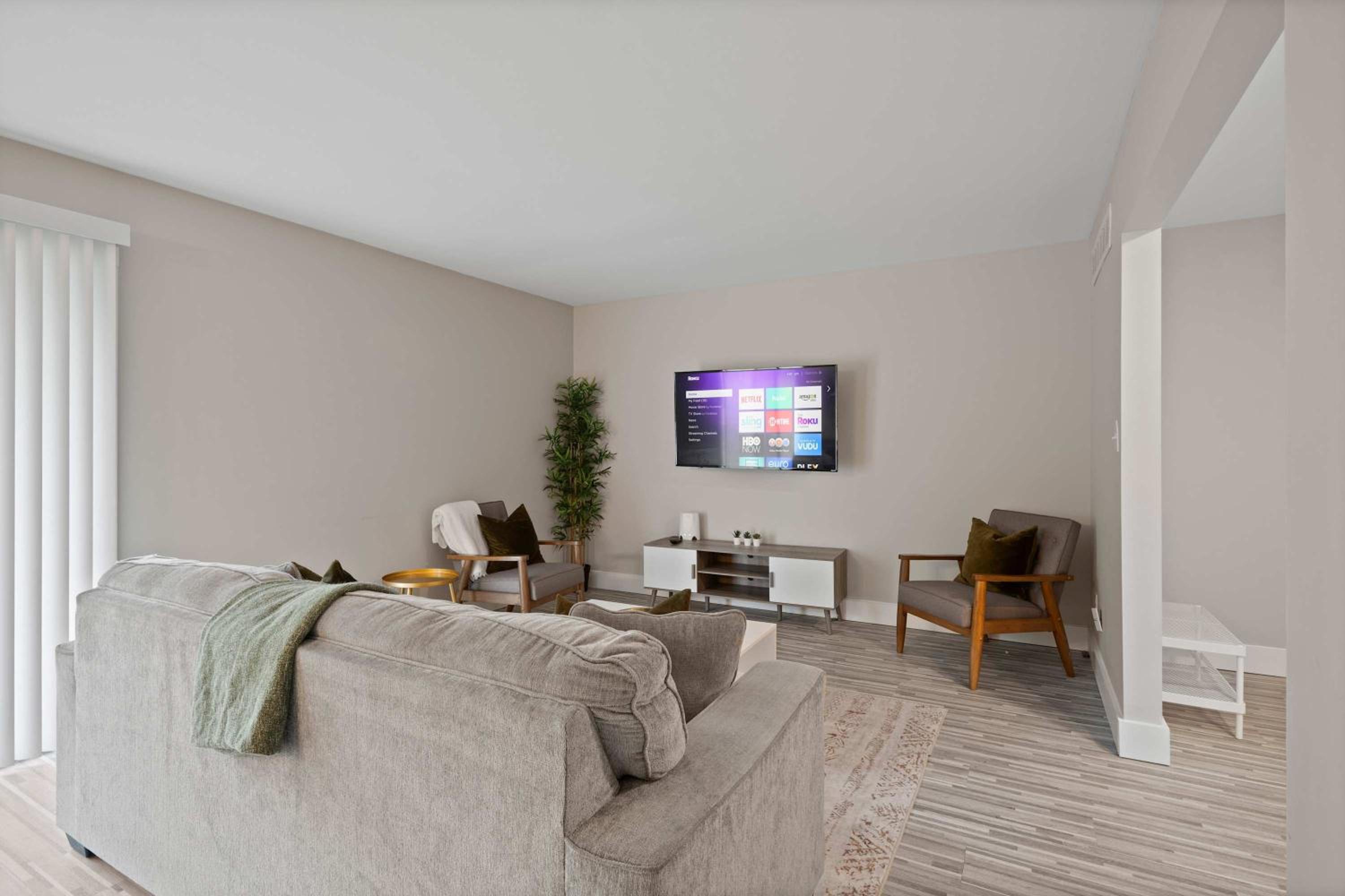 Apartment photo 1