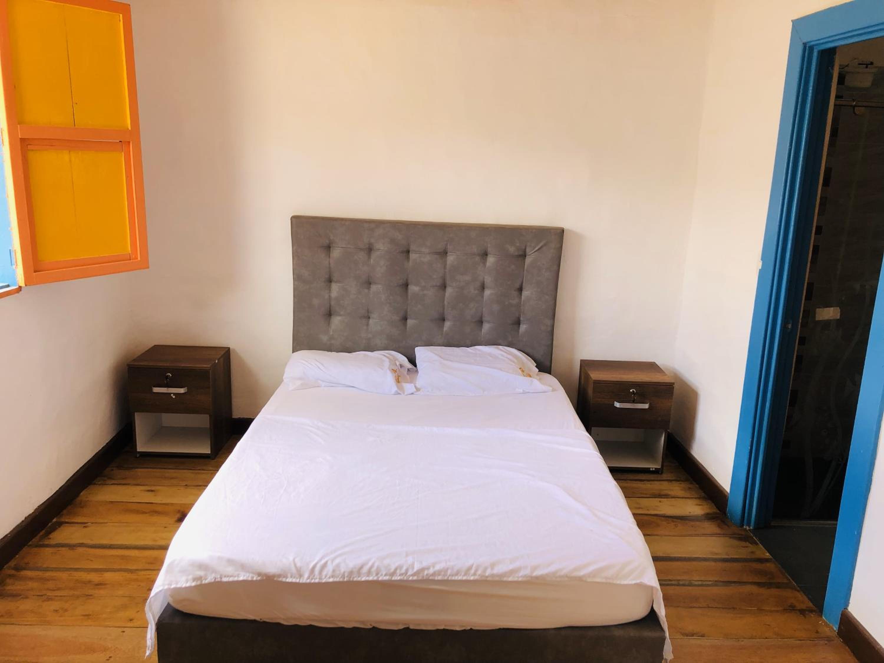Four-Bedroom House photo 1