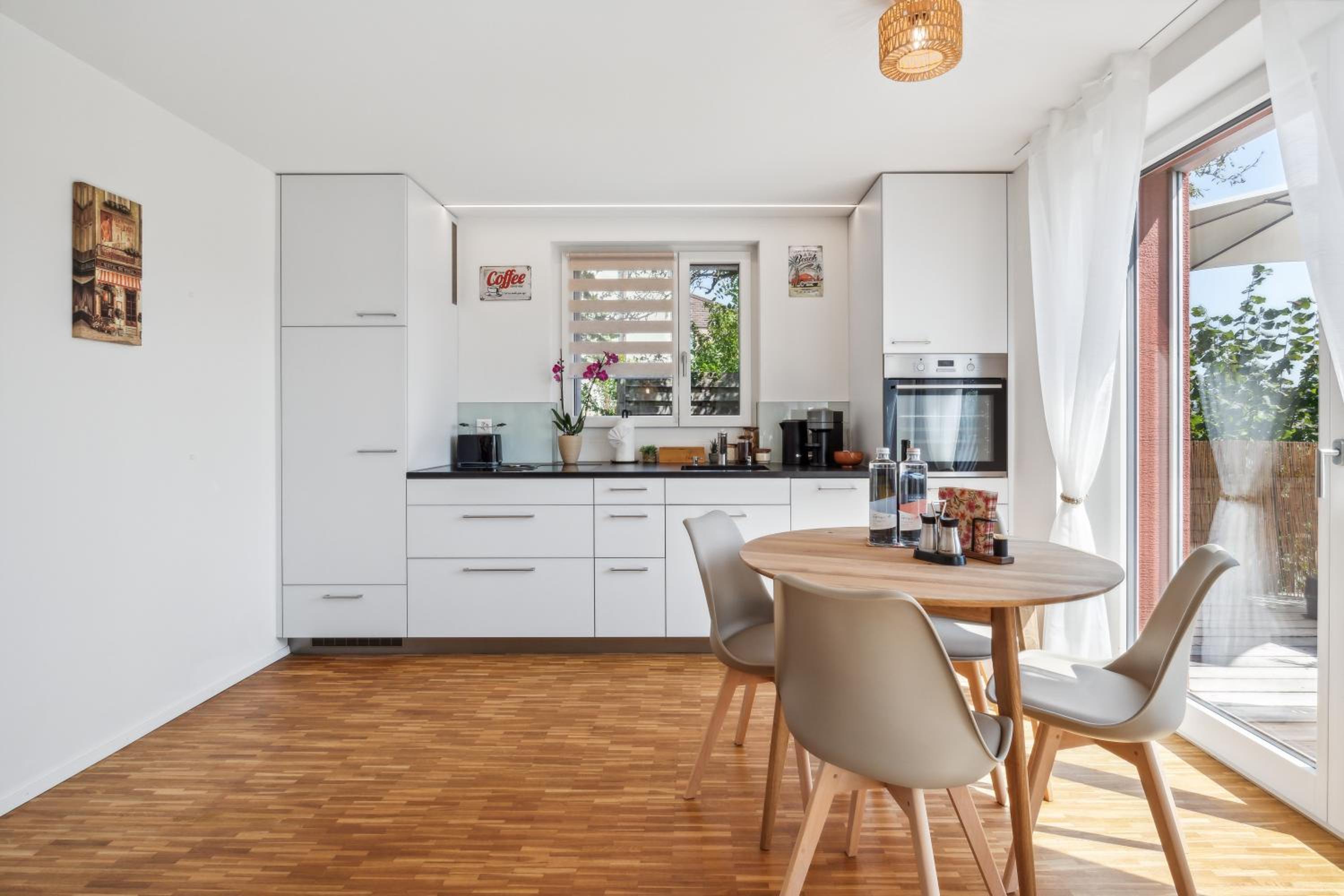 One-Bedroom Apartment with River View photo 3