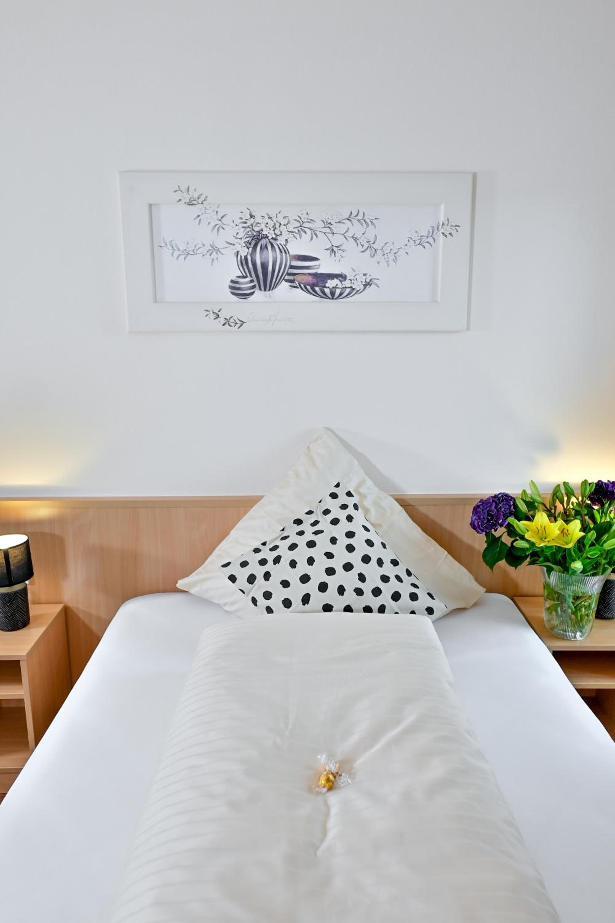 Single Room photo 2