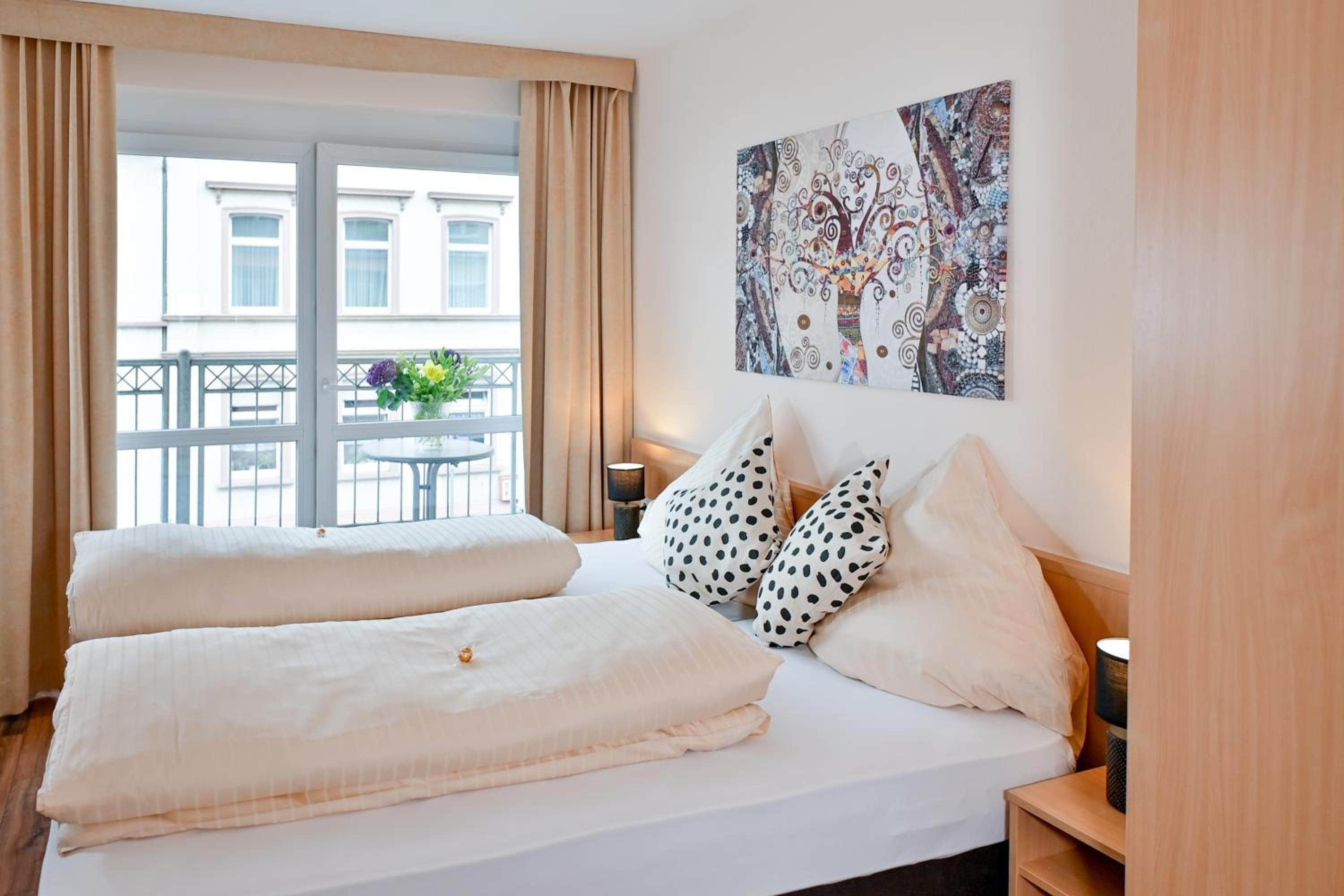 Deluxe Double Room with Bath photo 1