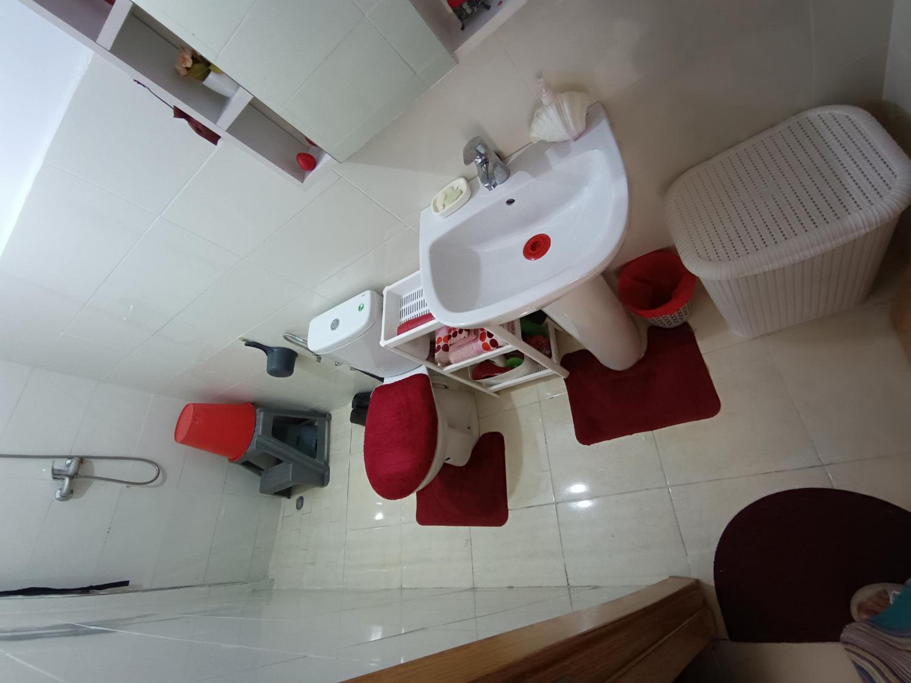 Single Room with Shared Bathroom photo 2