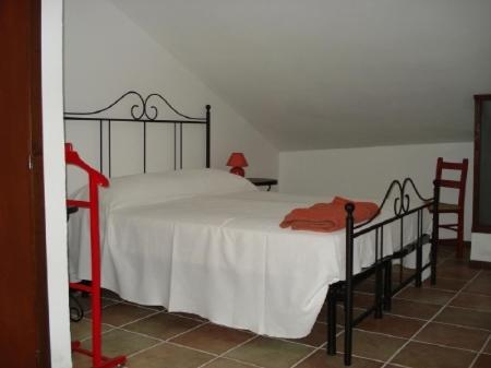 Two-Bedroom Apartment (6 Adults) photo 2