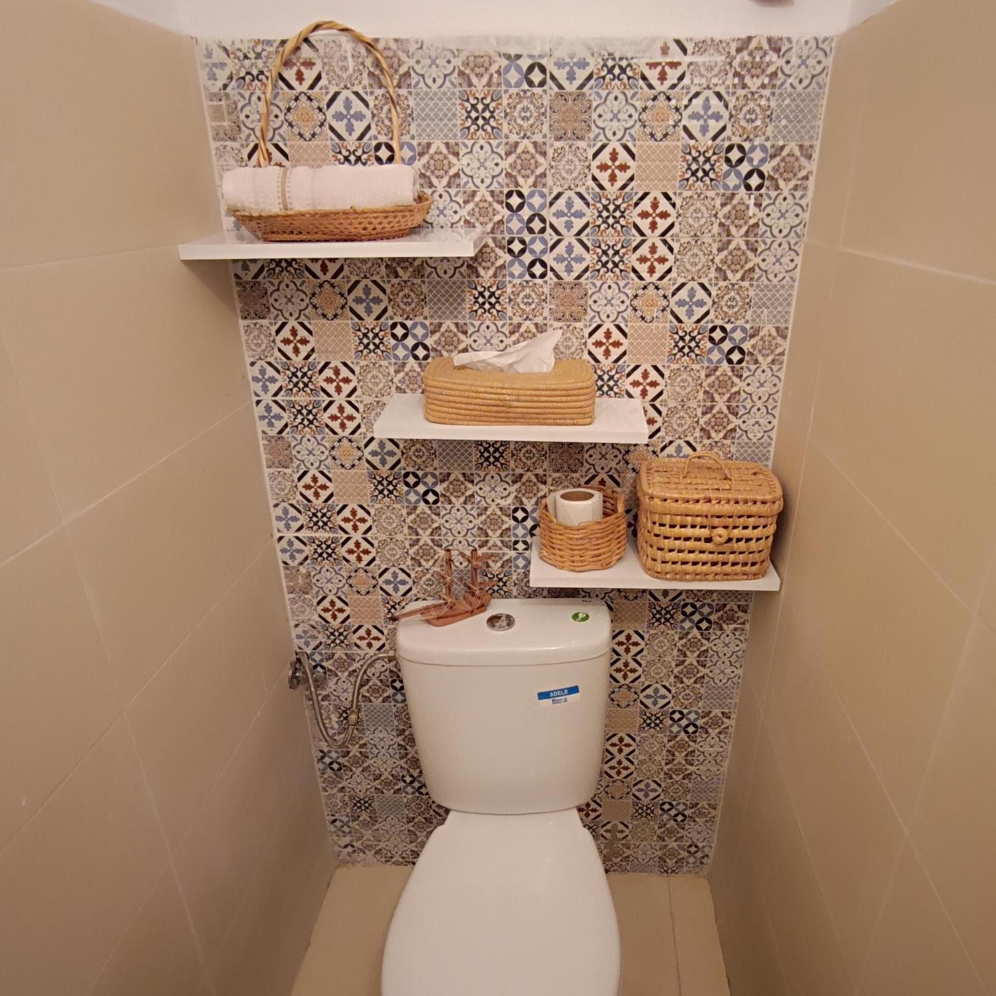 Double Room with Shared Bathroom photo 2