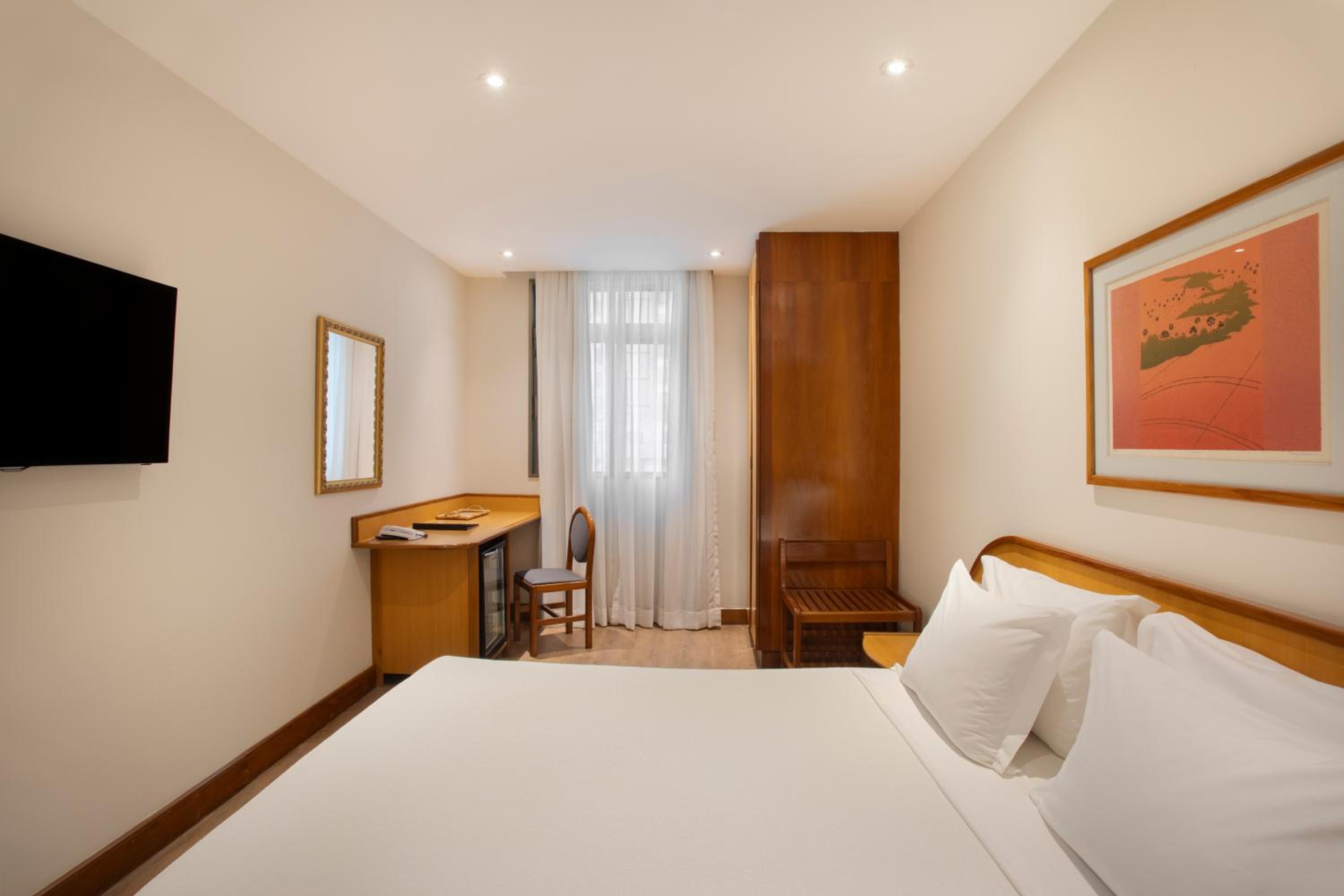 Quarto Standard com Cama Casal - Photo 1