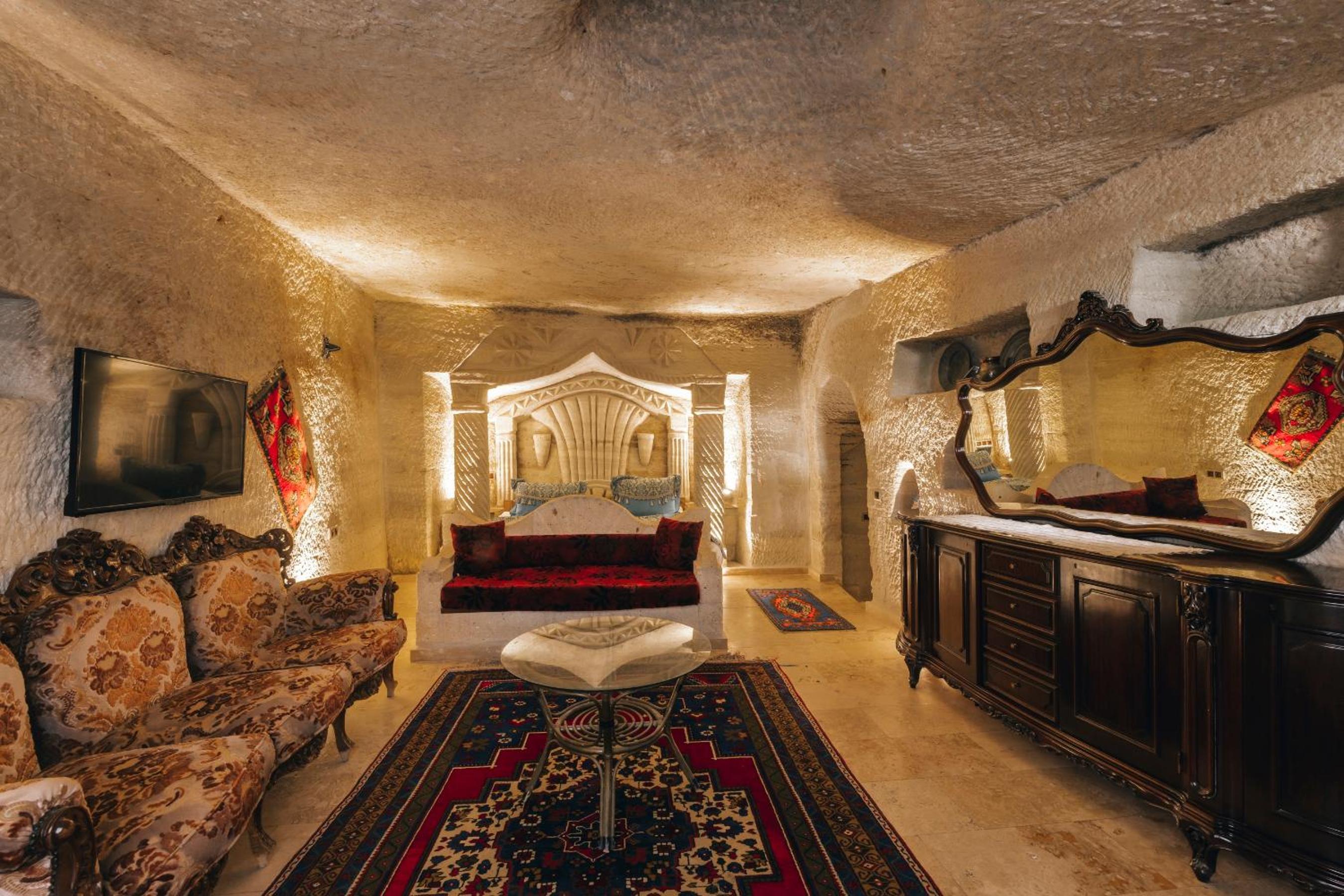 Deluxe Cave Room - Photo 50