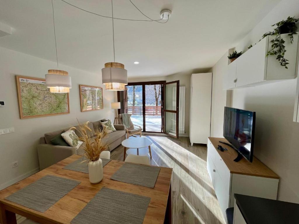 Apartamento de una habitación con terraza