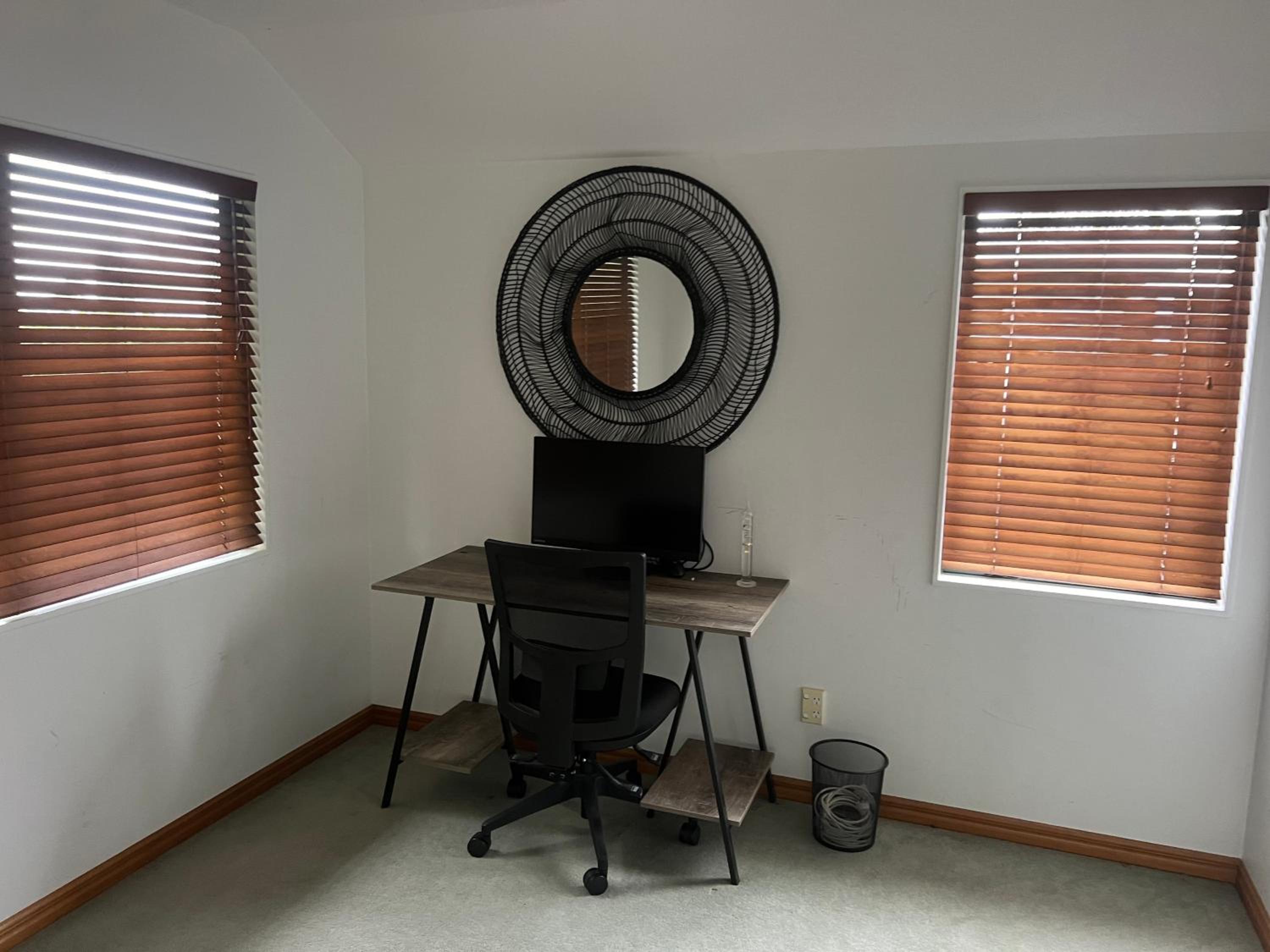 Four-Bedroom House photo 3