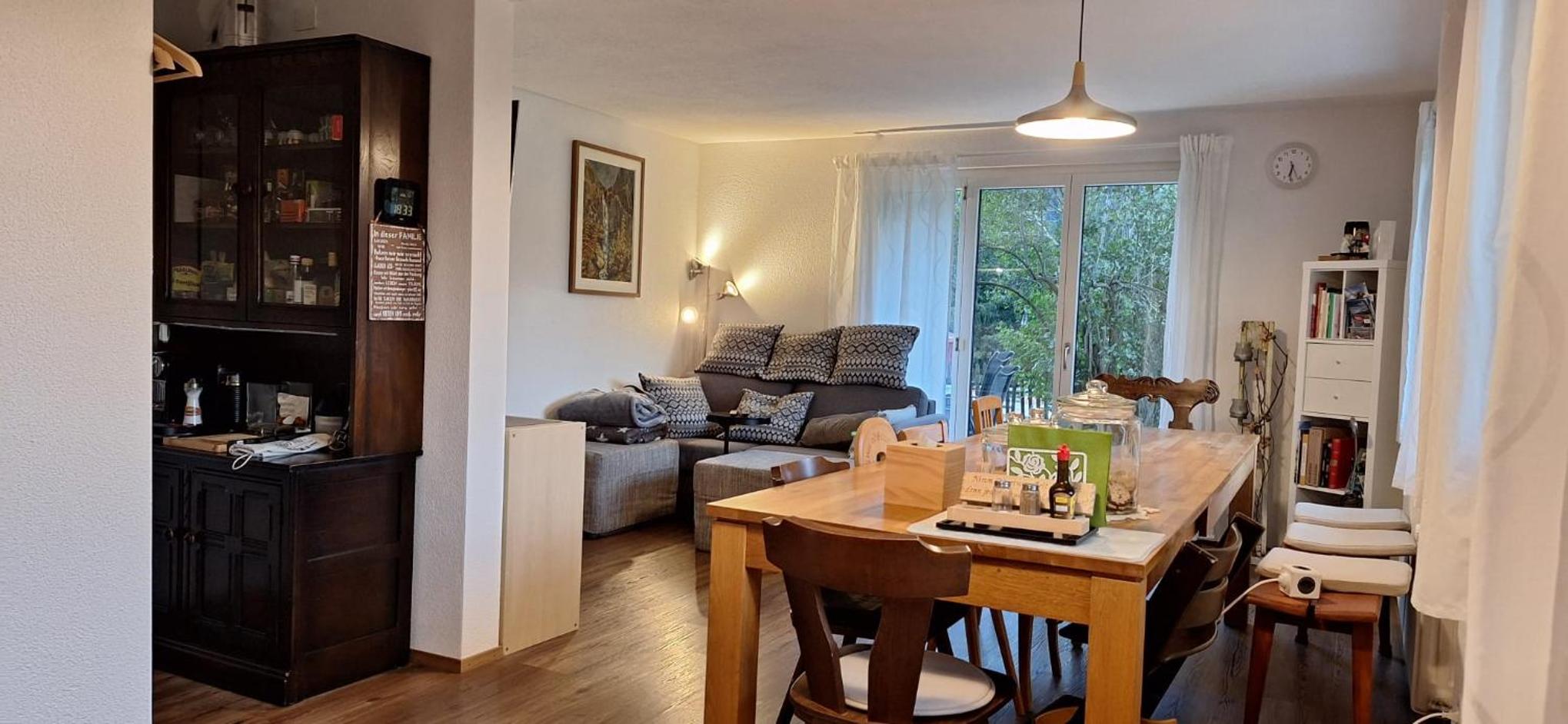 One-Bedroom Apartment photo 2